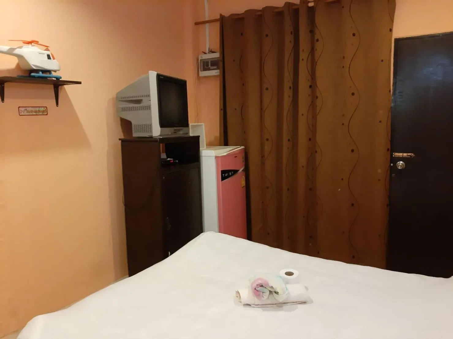 Bed in Adchara Mansion