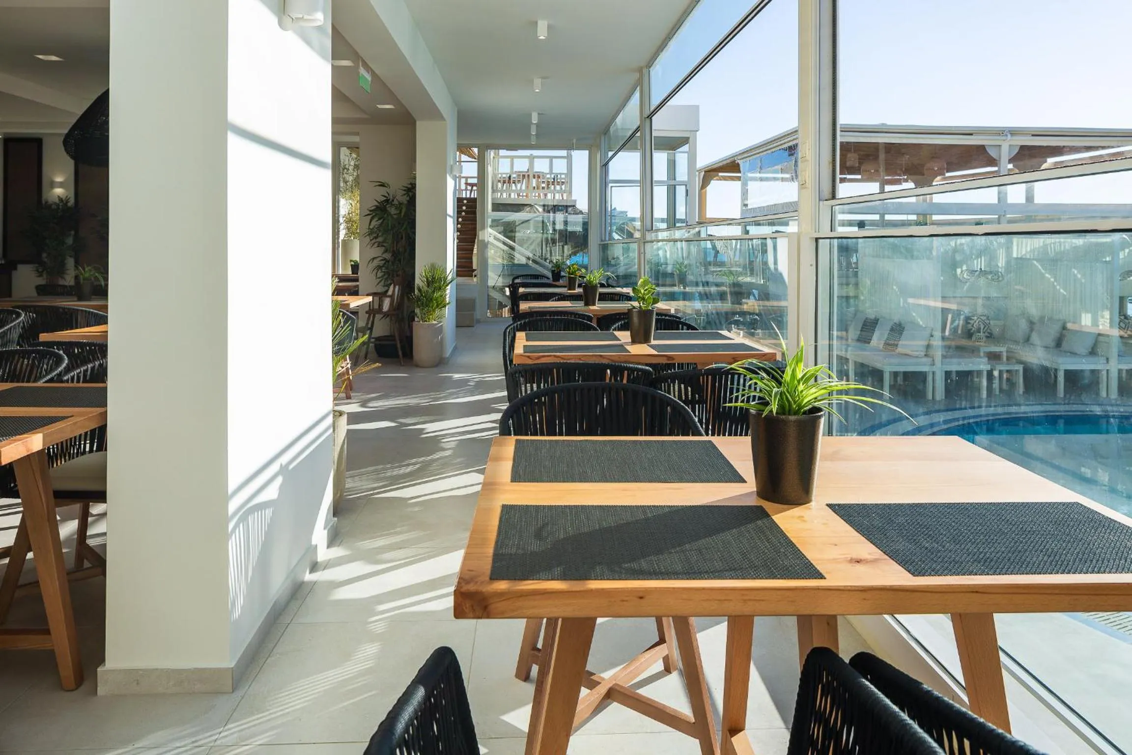 Restaurant/places to eat in Nostos Beach Boutique Hotel