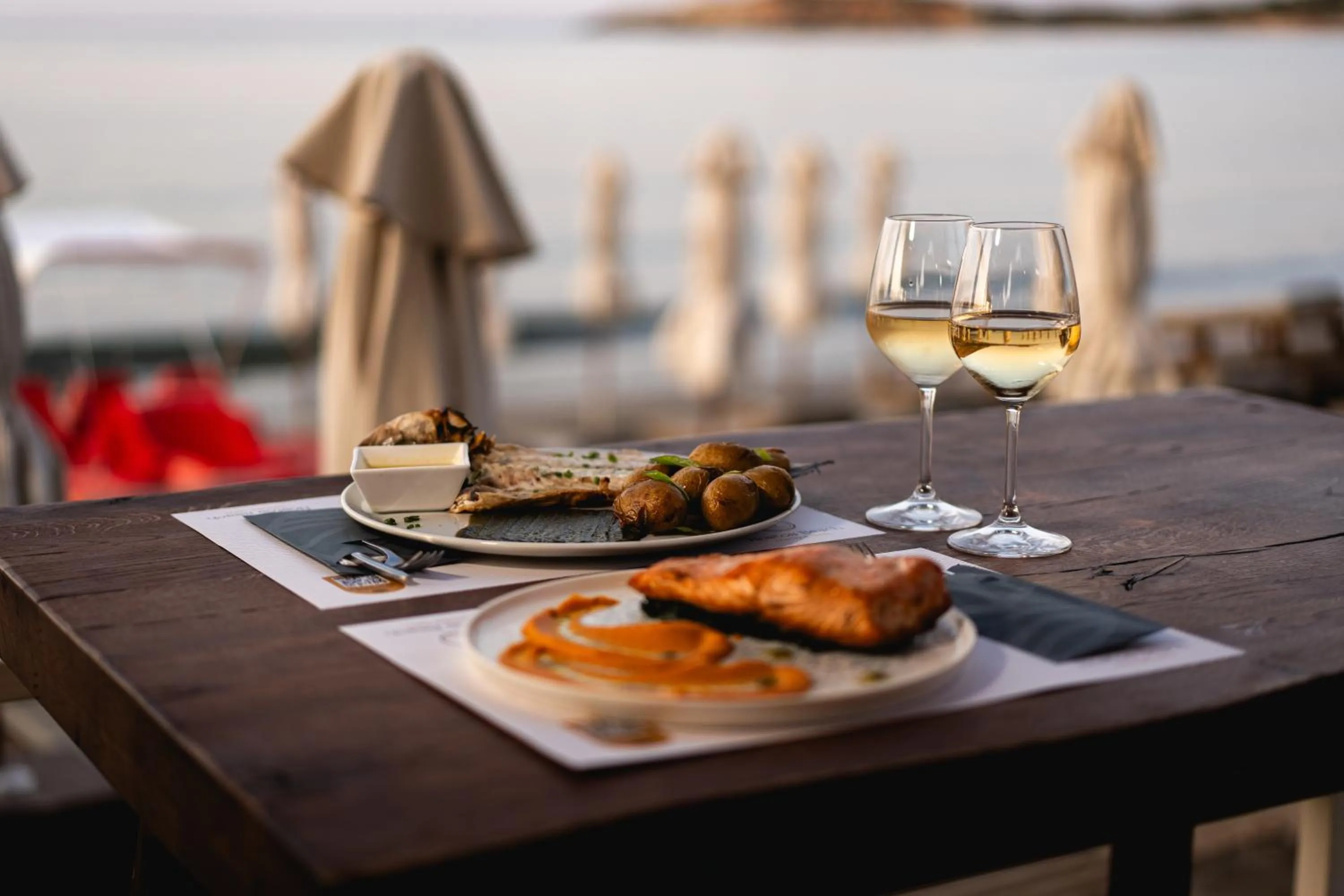 Restaurant/places to eat in Nostos Beach Boutique Hotel