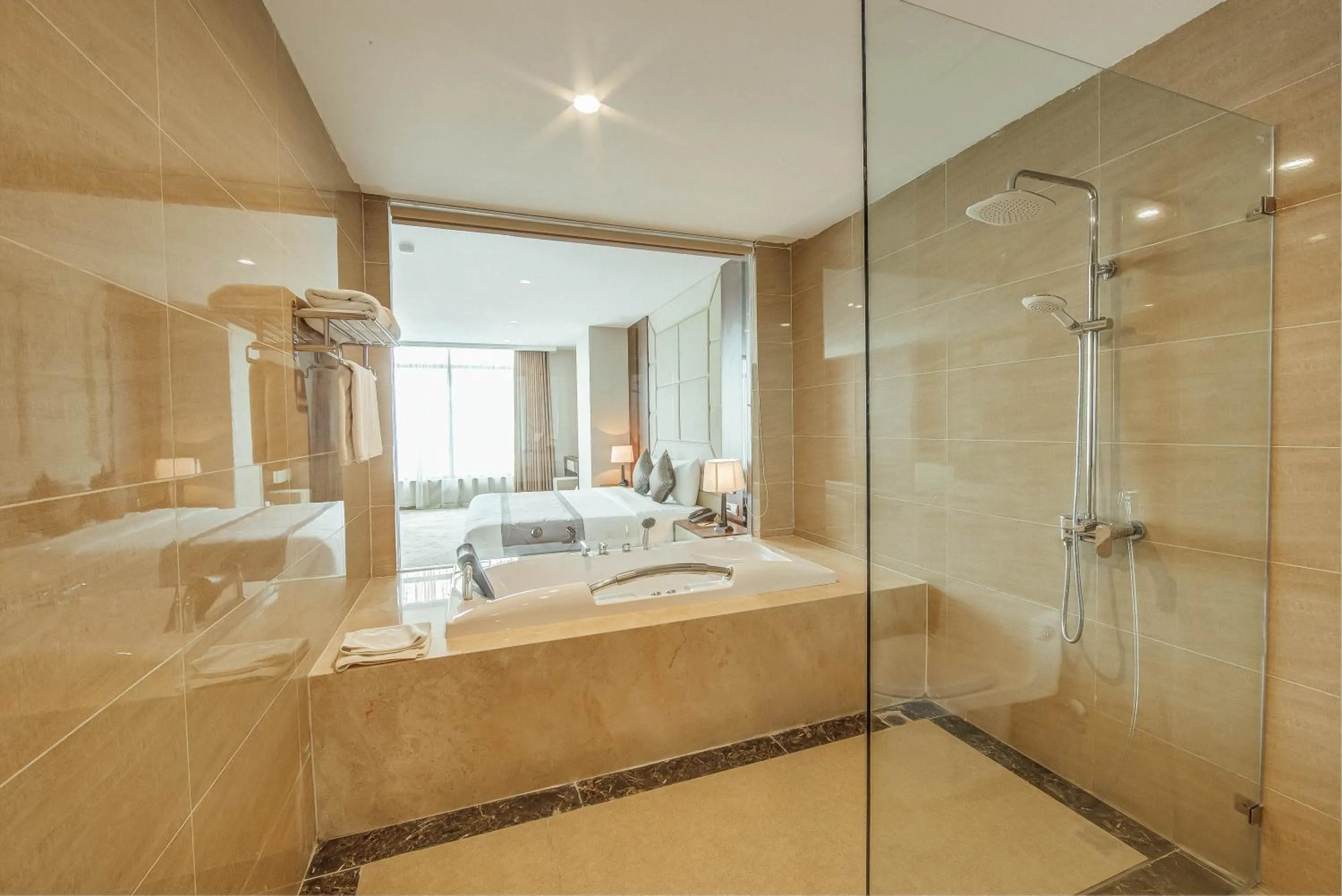 Bathroom in Muong Thanh Luxury Bac Ninh Hotel