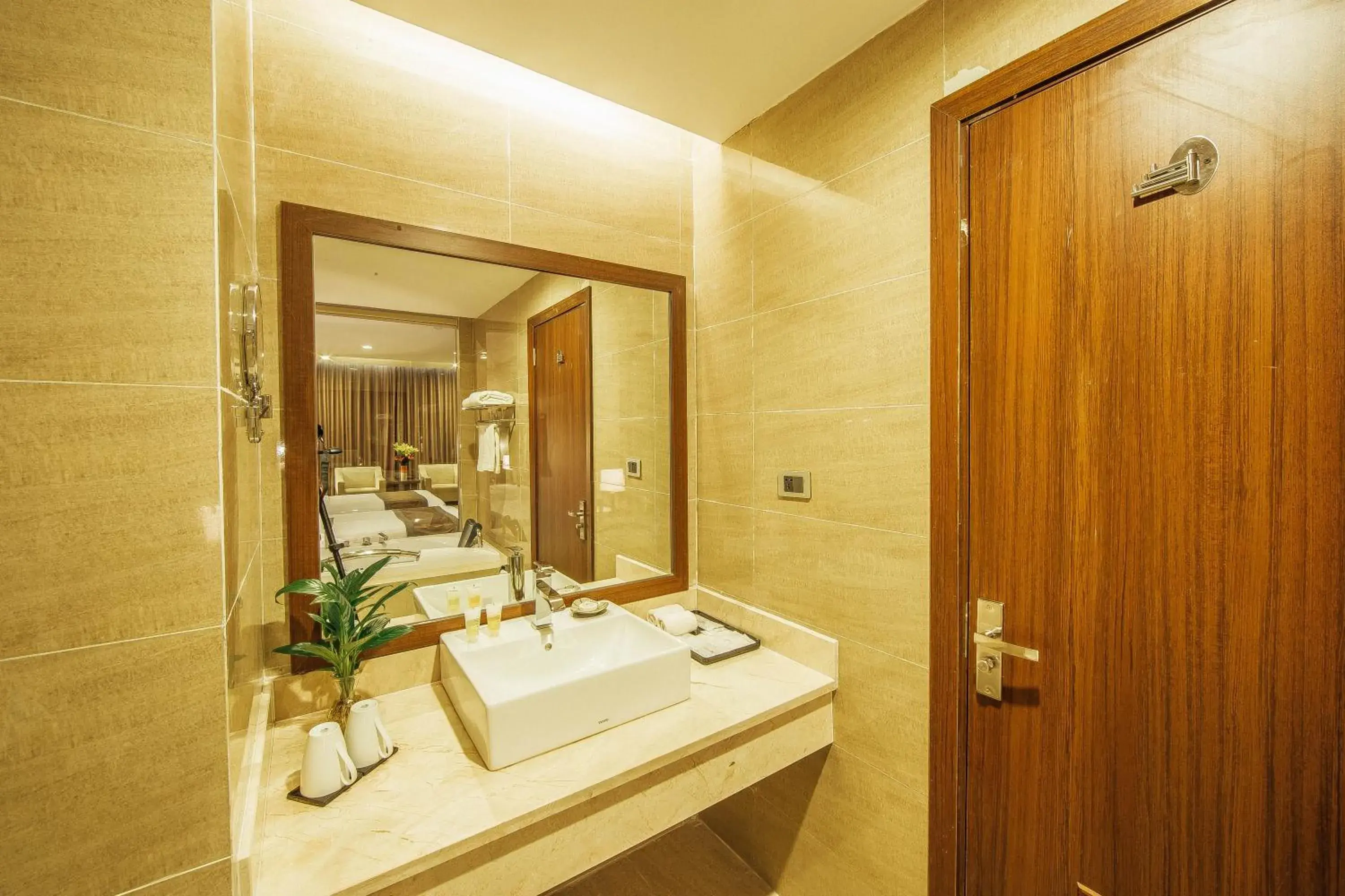 Bathroom in Muong Thanh Luxury Bac Ninh Hotel Bathroom in Muong Thanh Luxury Bac Ninh Hotel