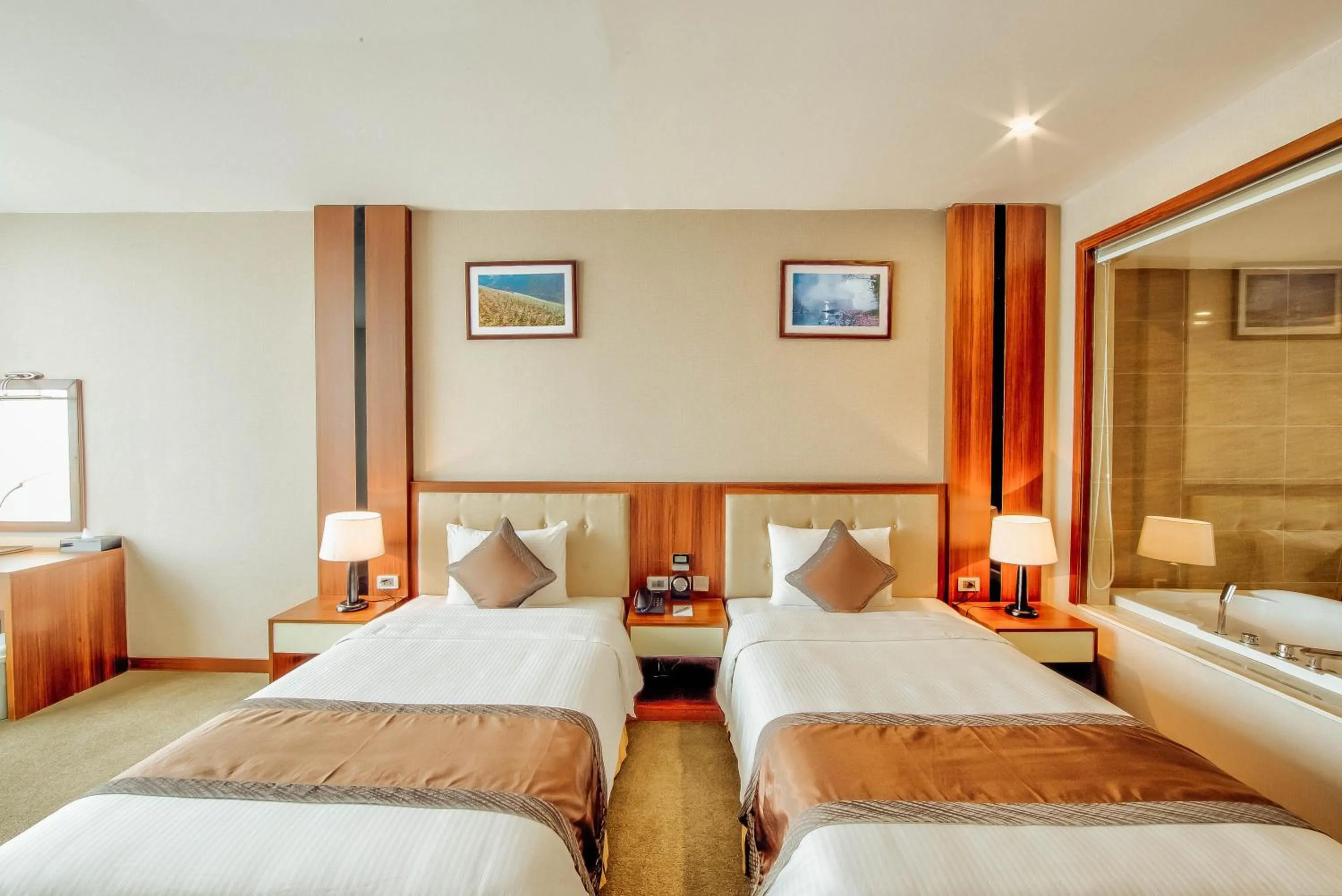 Bed in Muong Thanh Luxury Bac Ninh Hotel