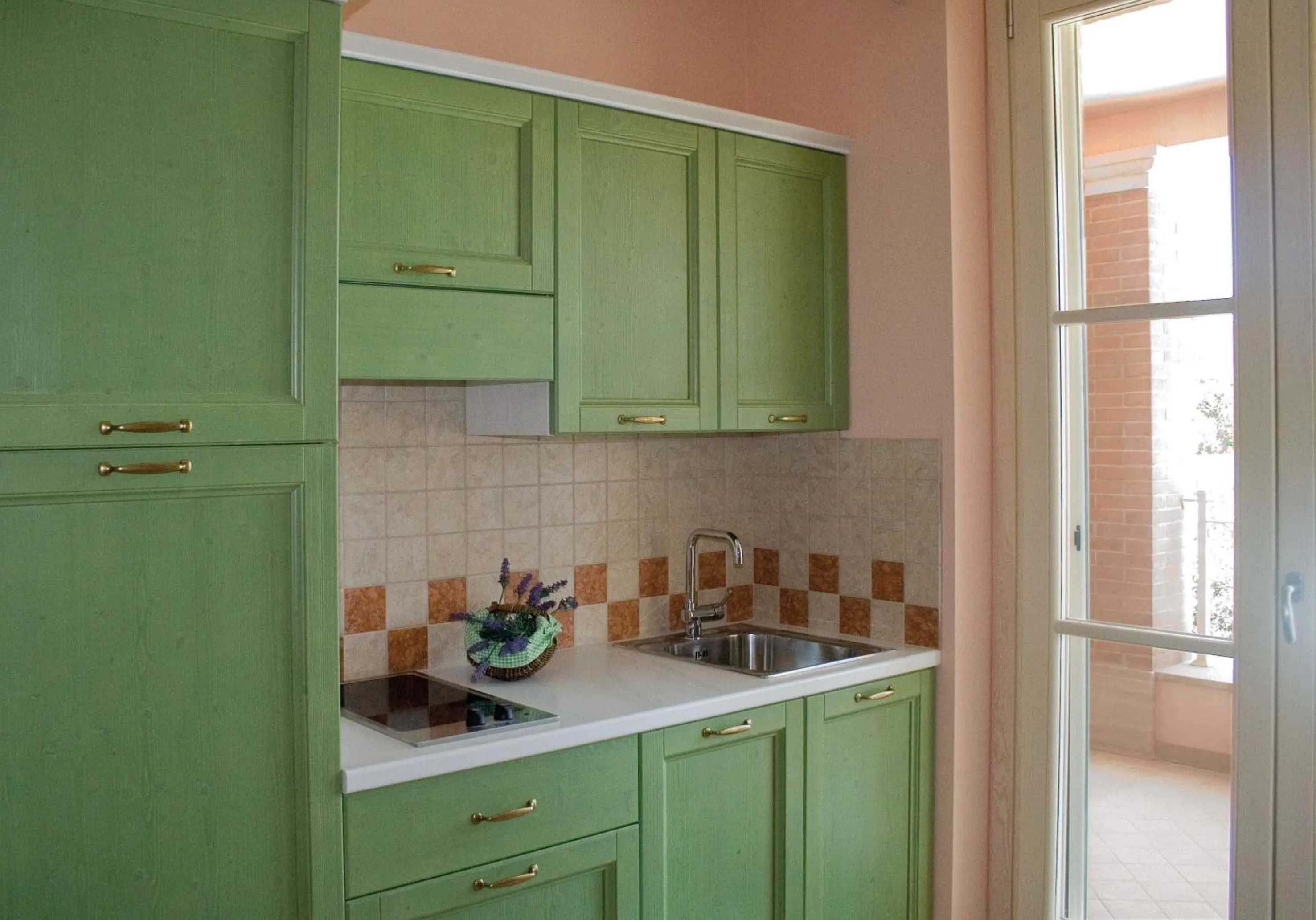 Coffee/tea facilities in Incantea Resort