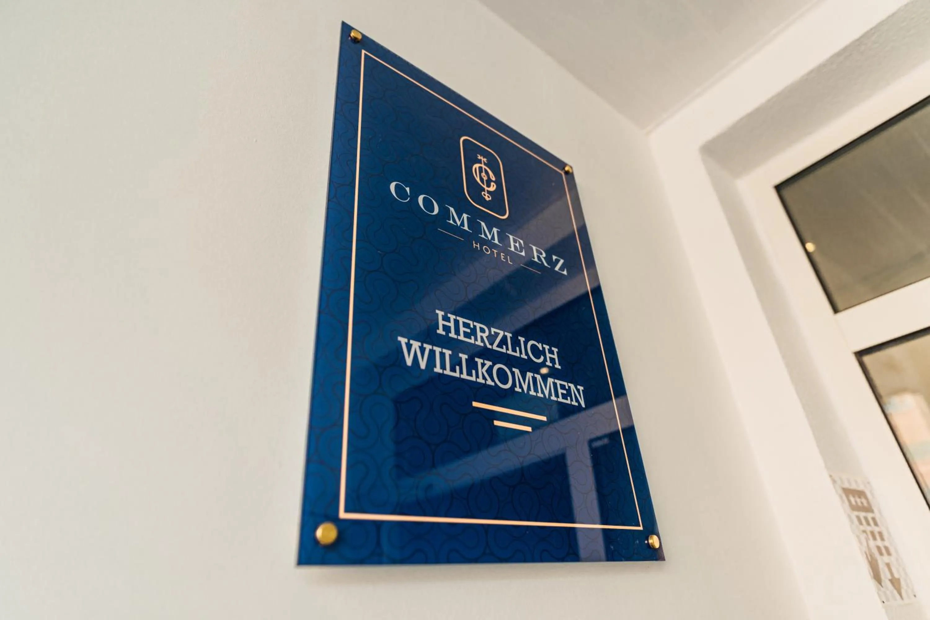 Property logo or sign in Hotel Commerz Hamburg