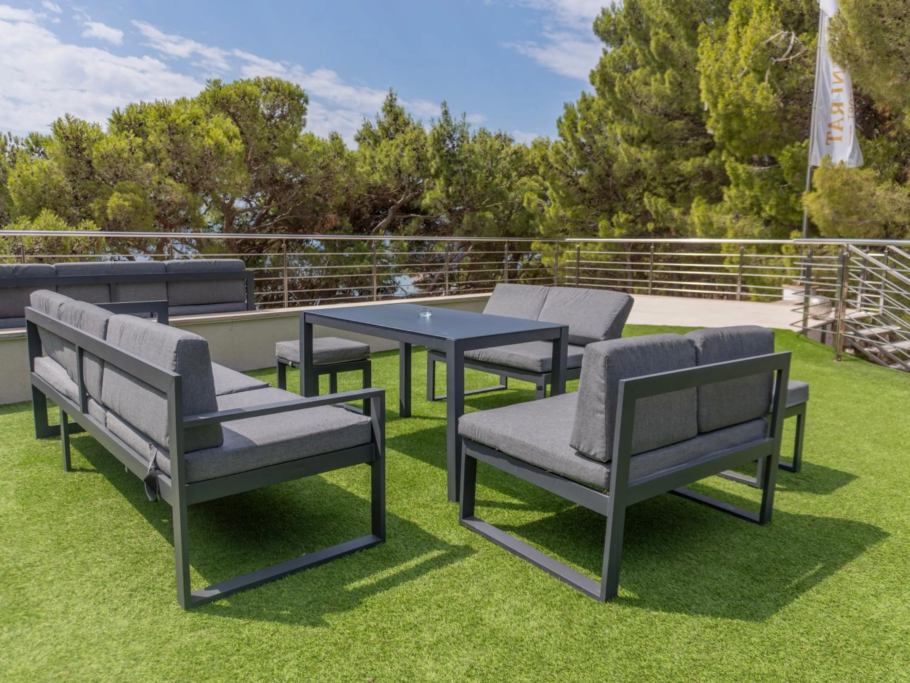 Balcony/Terrace in Zlatni Rat Beach Resort
