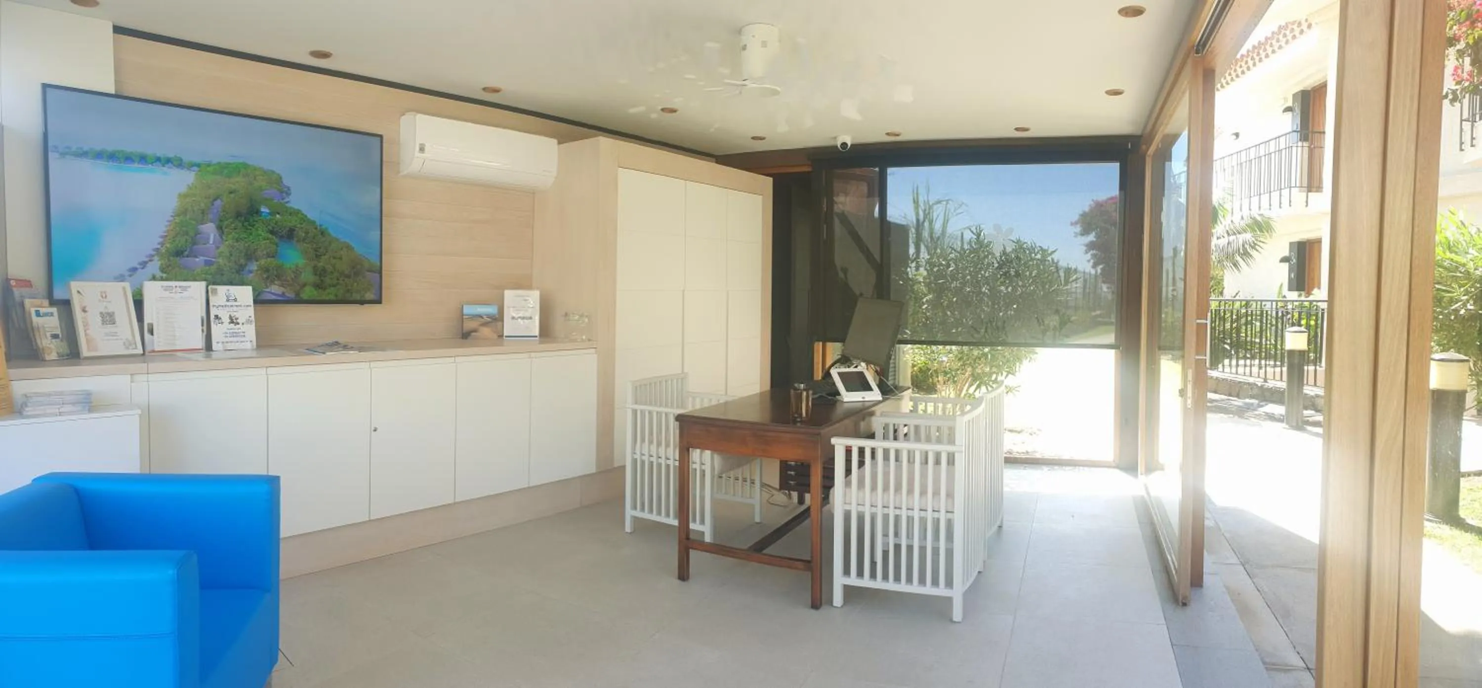 Lobby or reception in Apartamentos Casas Carmen - Adults Only