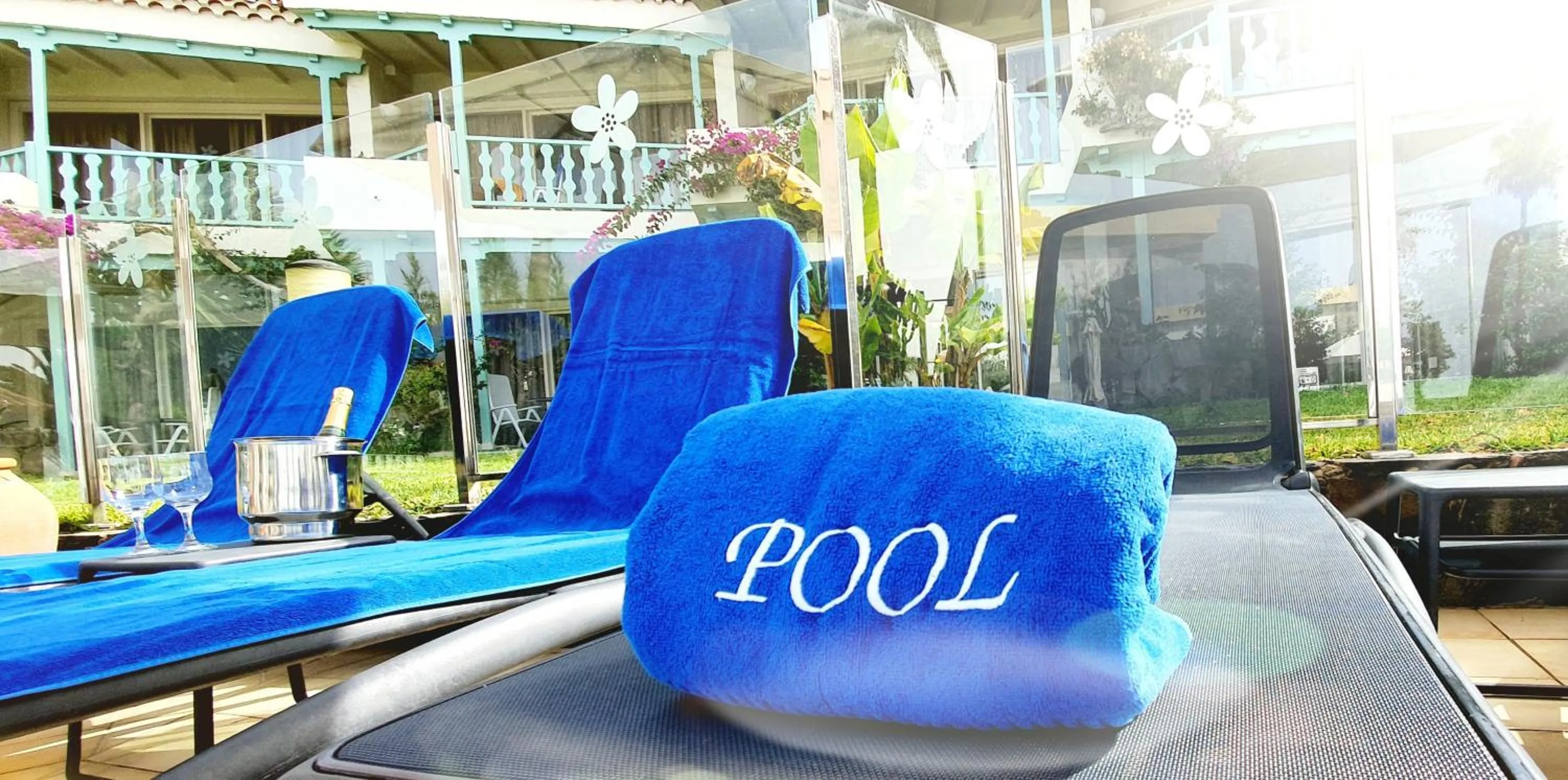 Swimming pool in Apartamentos Casas Carmen - Adults Only