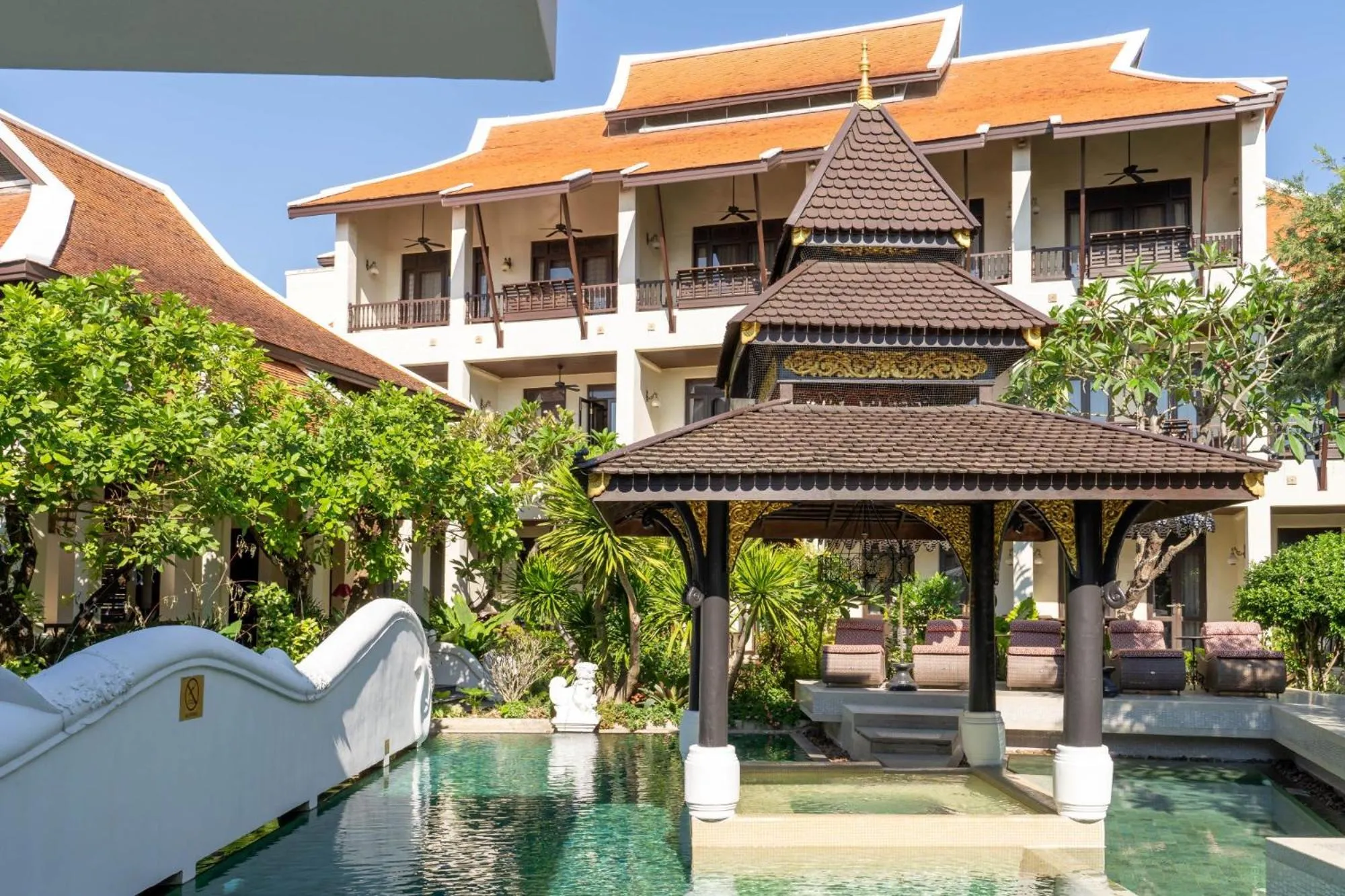 Swimming pool in Puripunn Hideaway