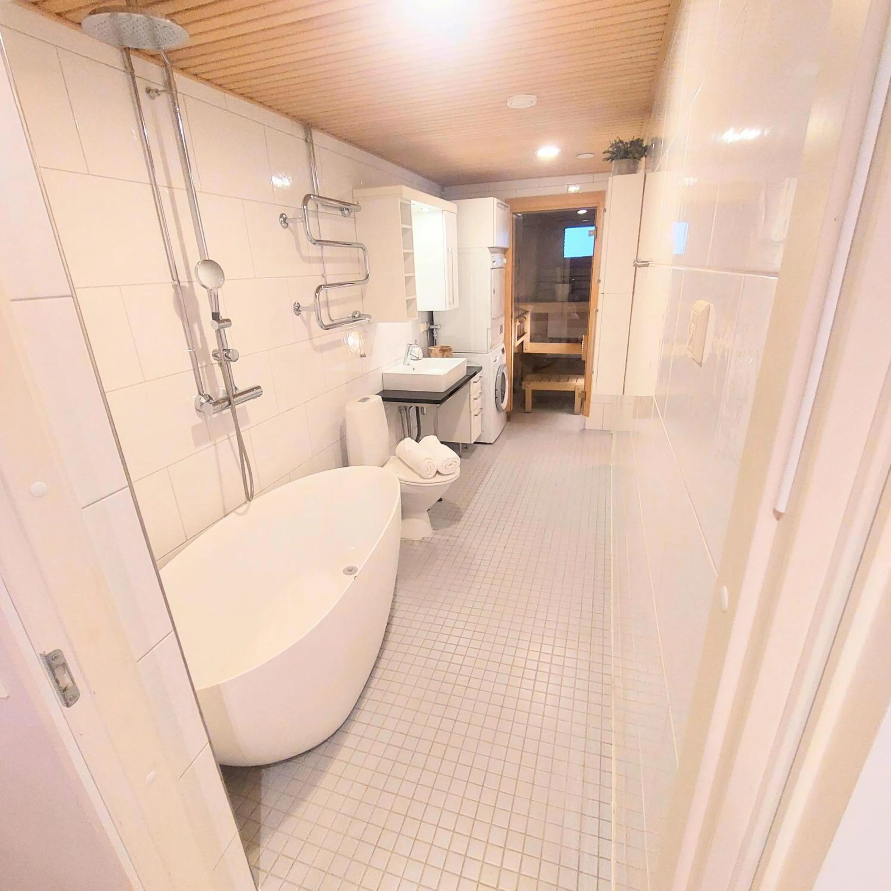 Superb Location + Silence + Sauna