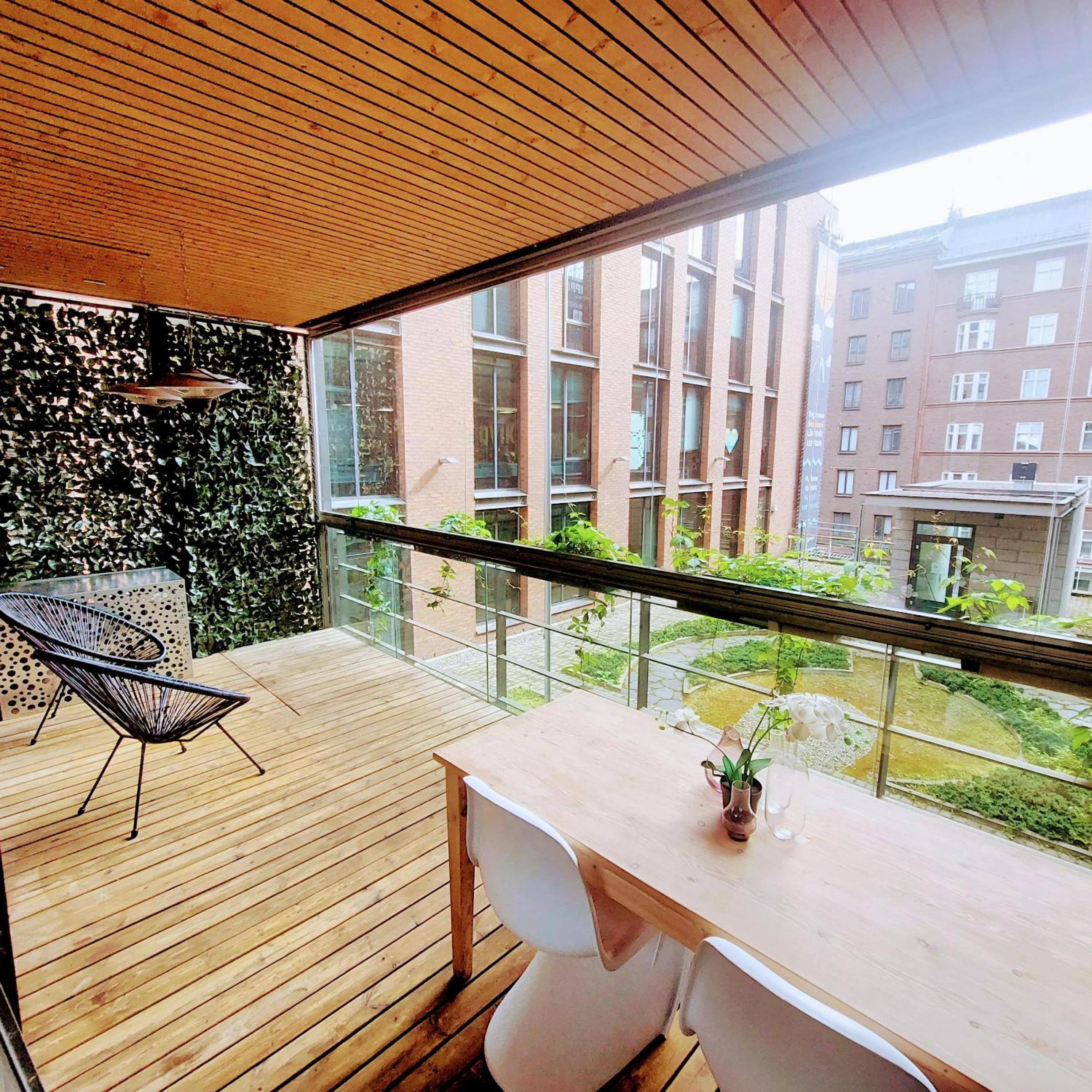 Superb Location + Silence + Sauna