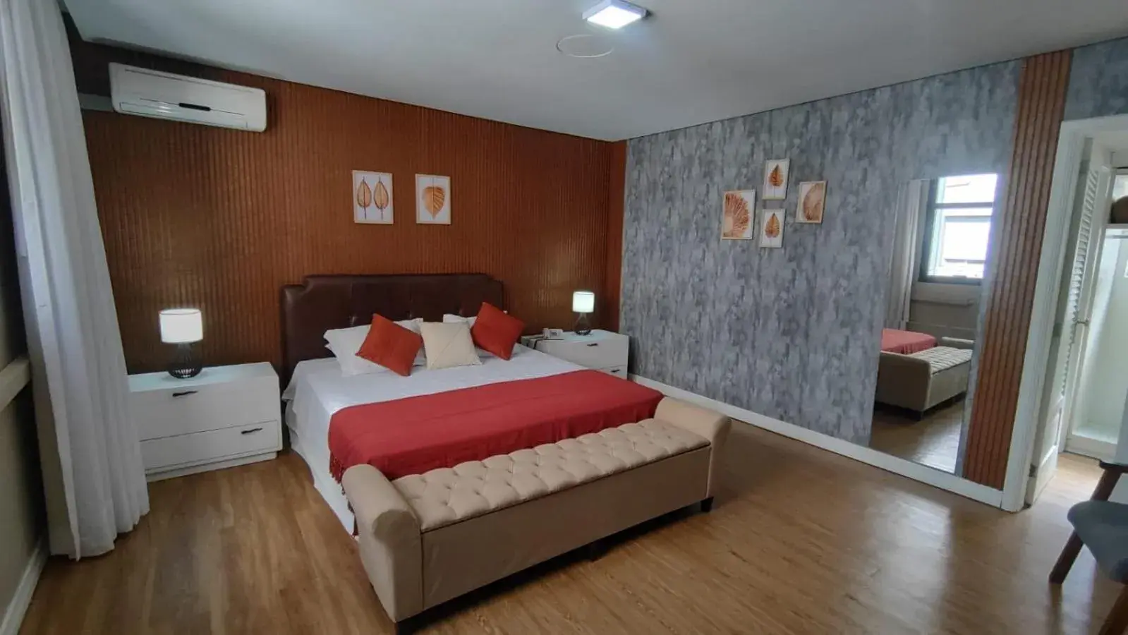 Embaixador Hotel - Próximo a Cidade Baixa, Araújo Viana, Palácio do Governo Embaixador Hotel - Próximo a Cidade Baixa, Araújo Viana, Palácio do Governo