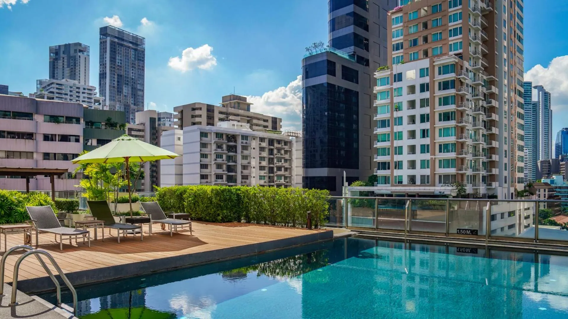 Oakwood Residence Sukhumvit 24 Bangkok