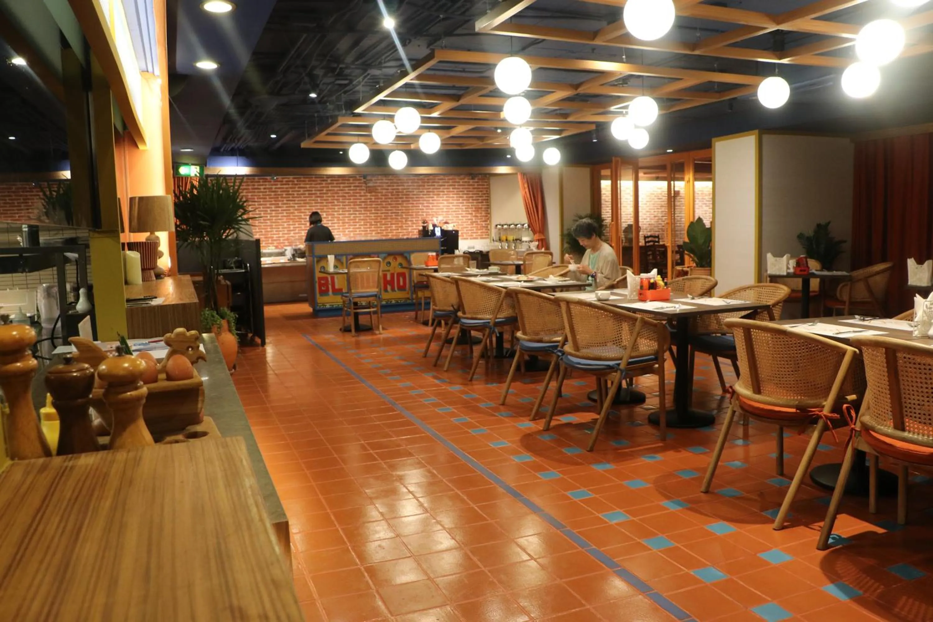 Oakwood Residence Sukhumvit 24 Bangkok