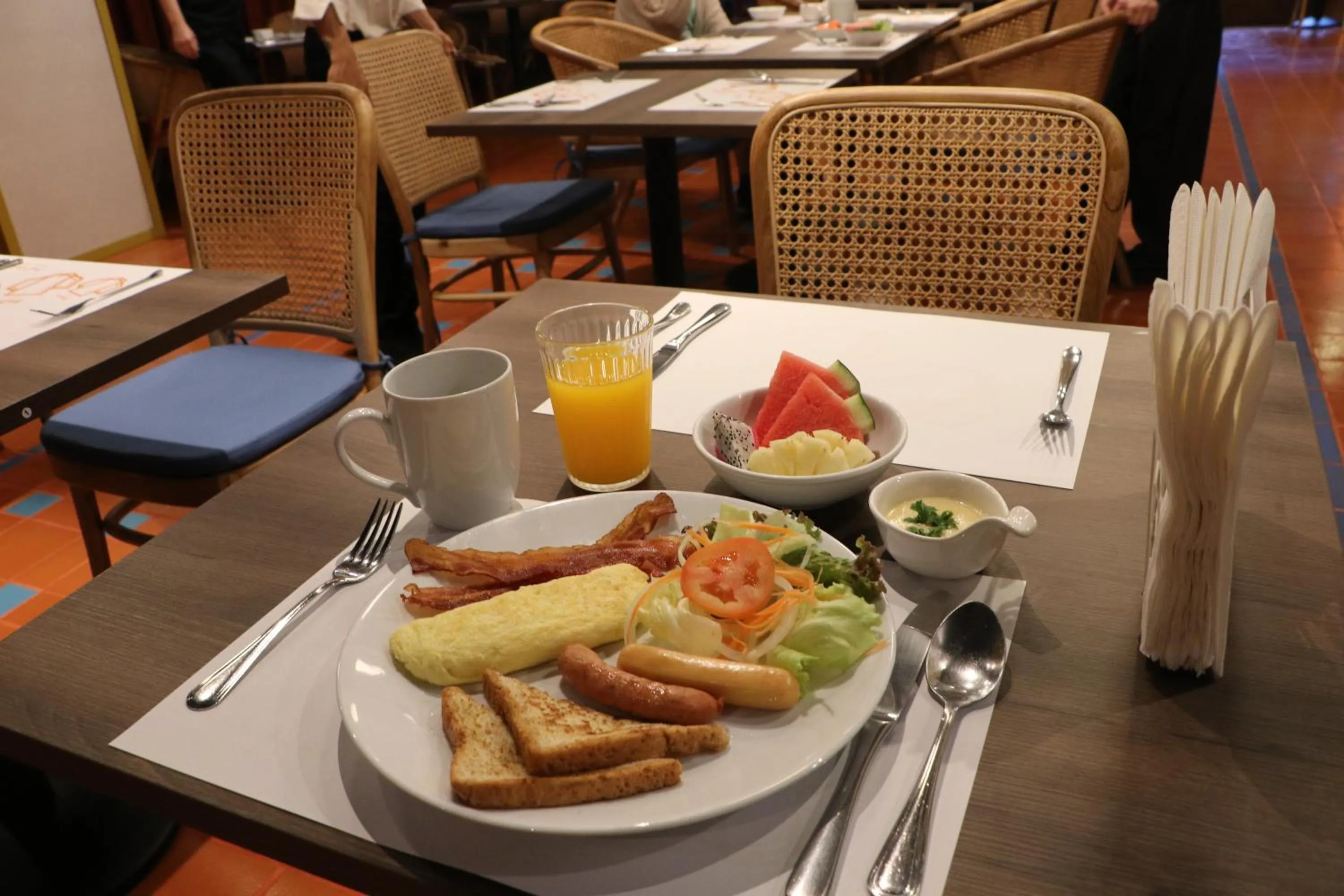 Oakwood Residence Sukhumvit 24 Bangkok