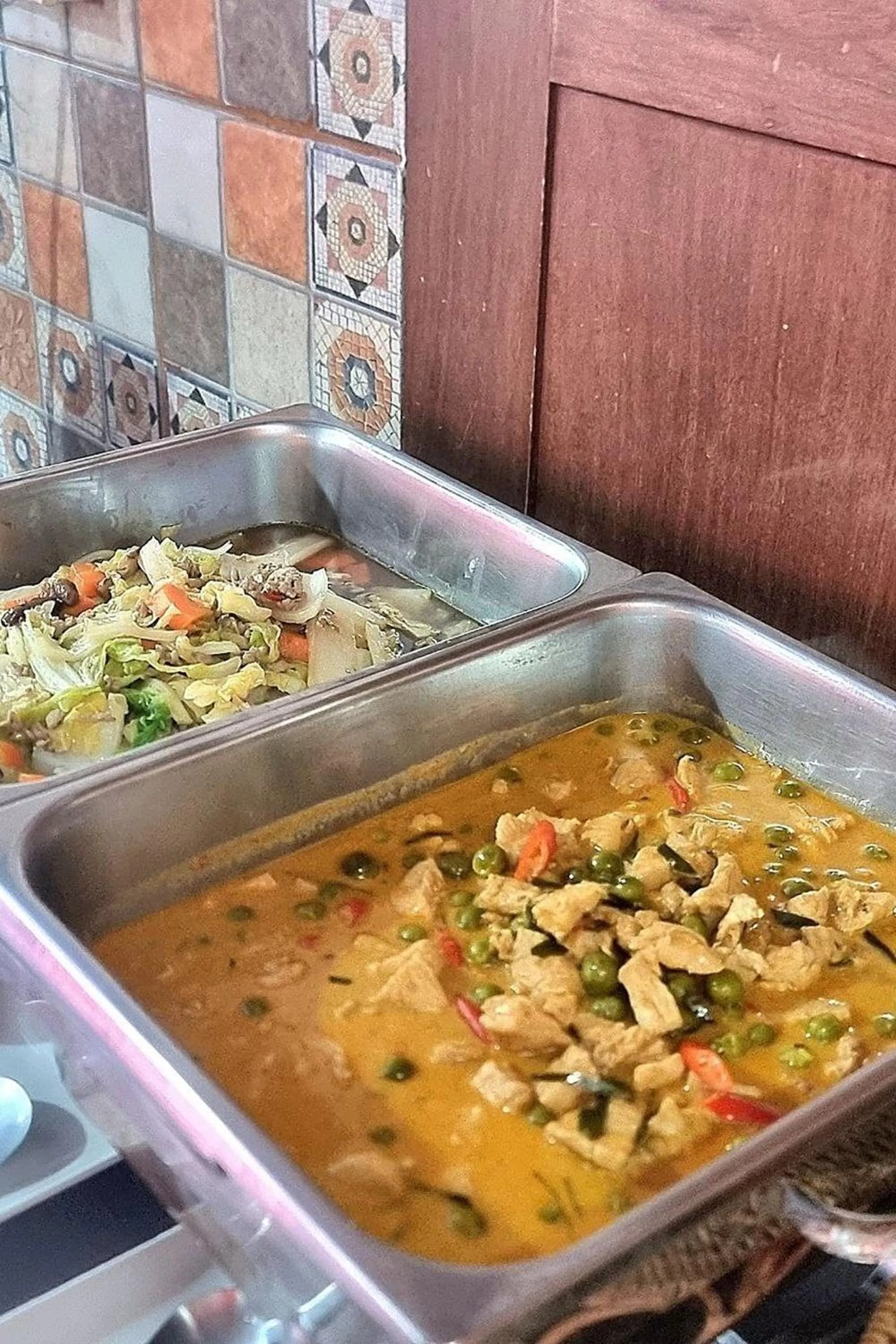 Restaurant/places to eat in Chat House Chiang Rai