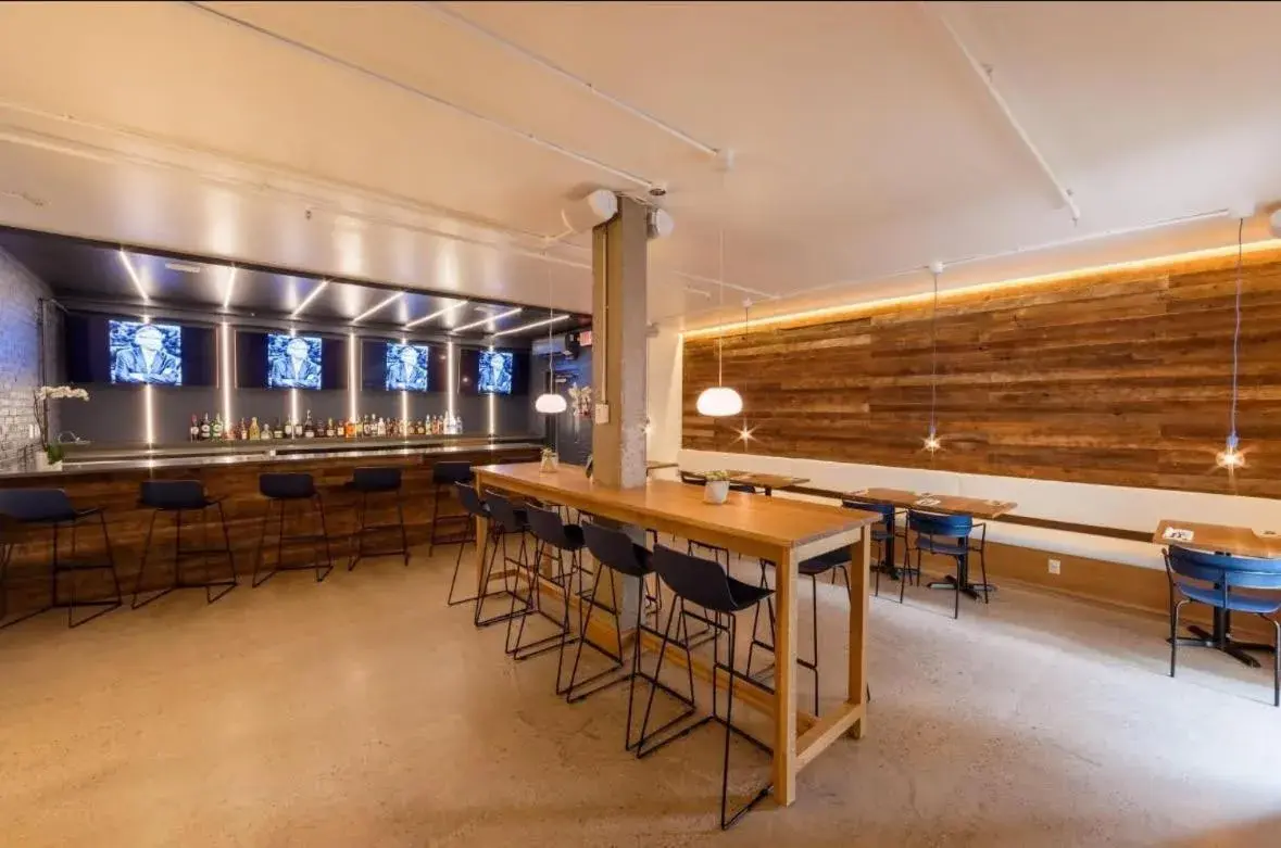 Restaurant/places to eat in Ramada by Wyndham Newark/Wilmington Restaurant/places to eat in Ramada by Wyndham Newark/Wilmington