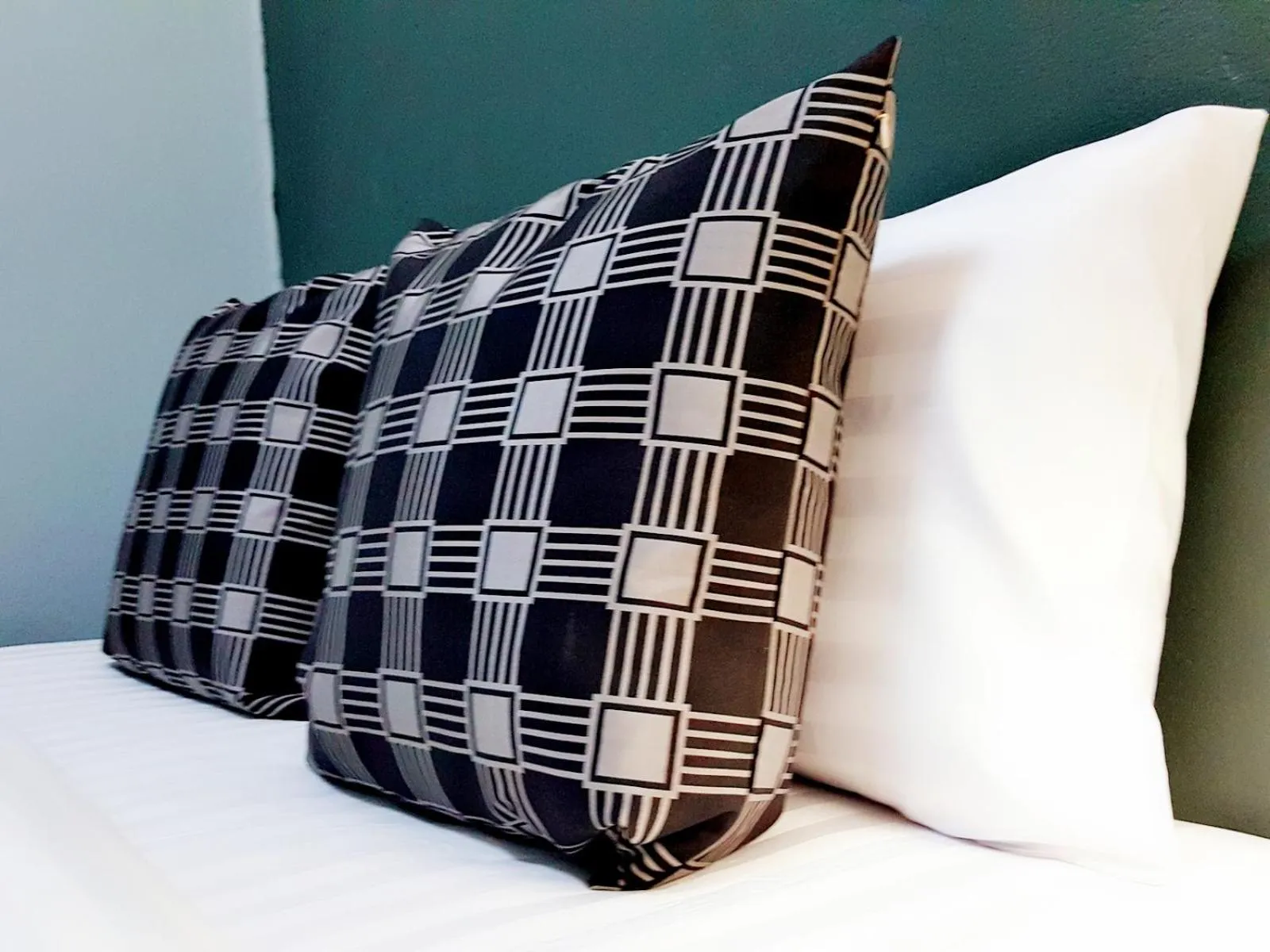 Decorative detail, Bed in Baan Pinklao