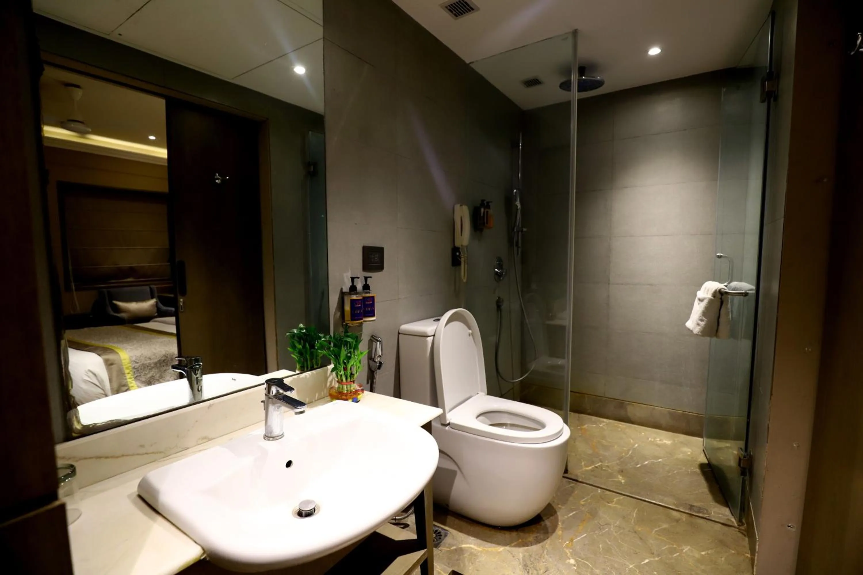 Bathroom in The Corus Hotel