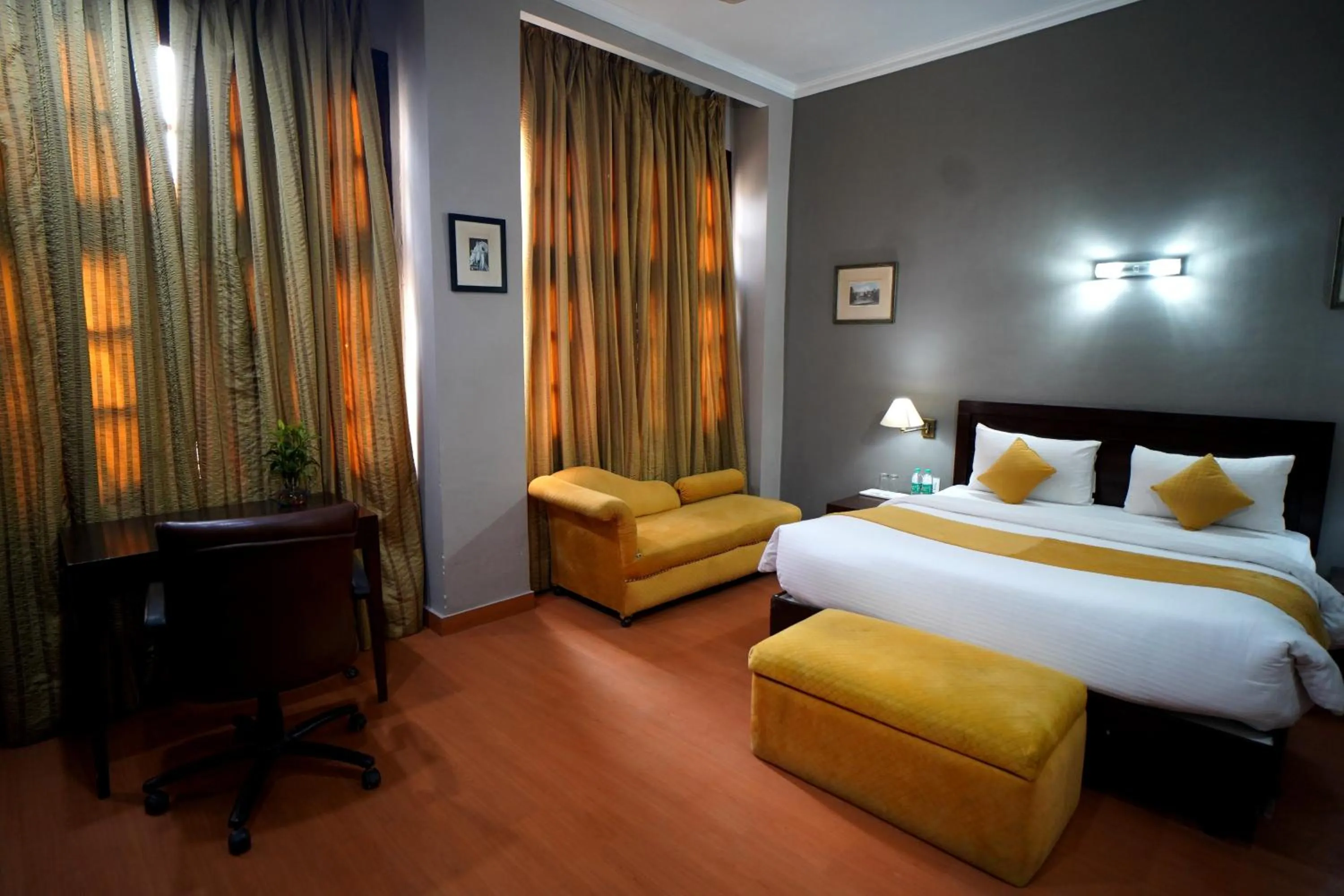 Bedroom, Bed in The Corus Hotel