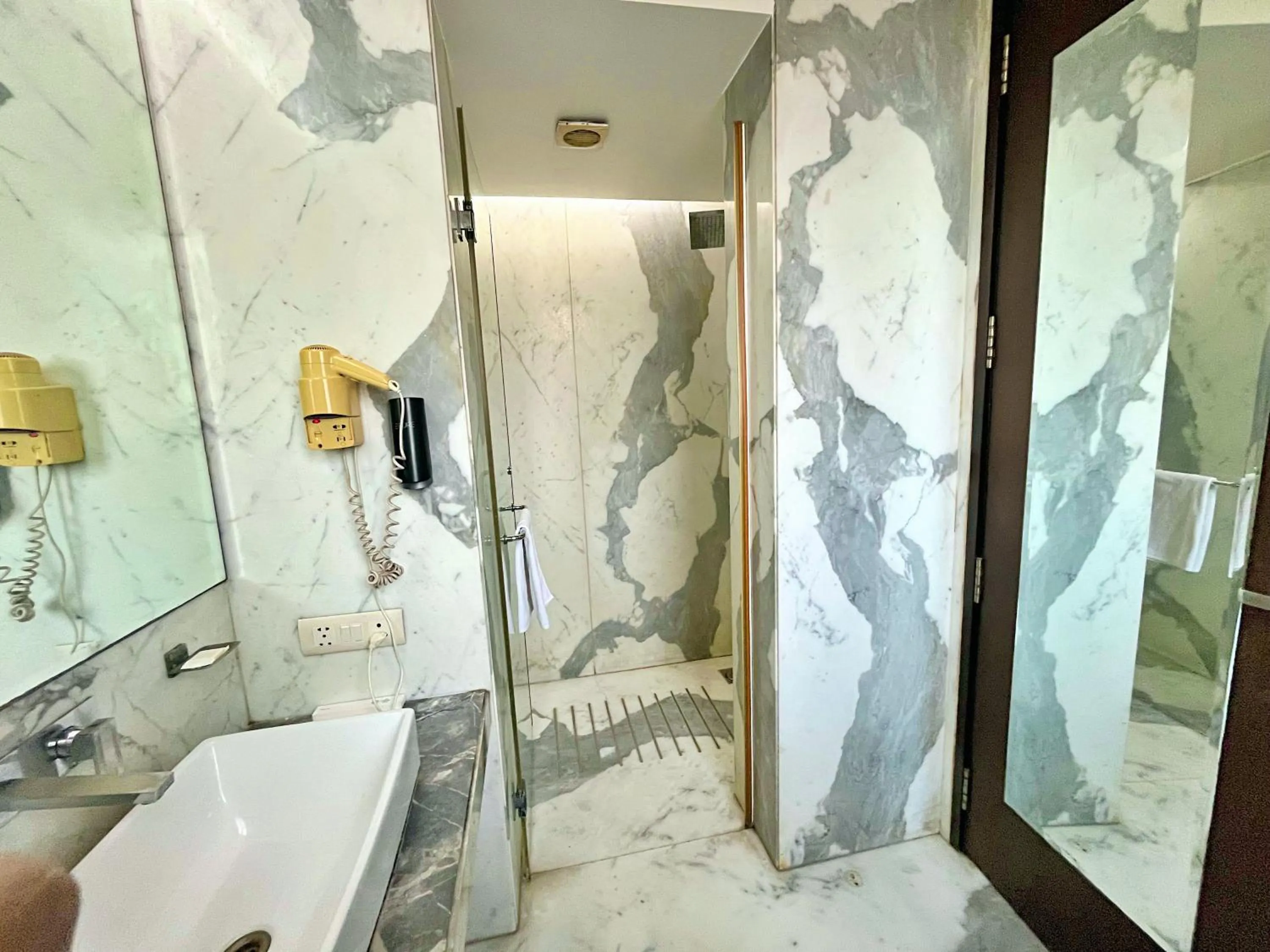 Shower in Amber Inn by Orion Hotels