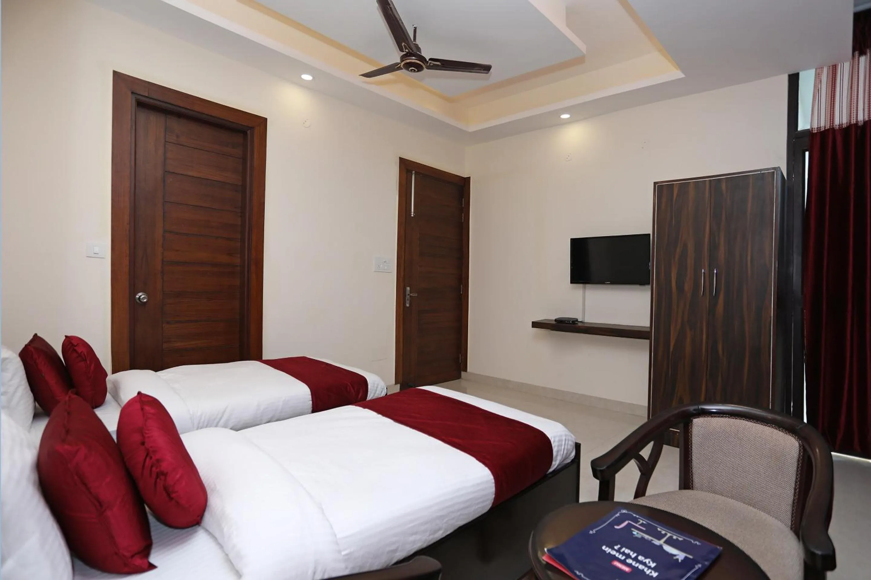 Hotel O Royal Inn