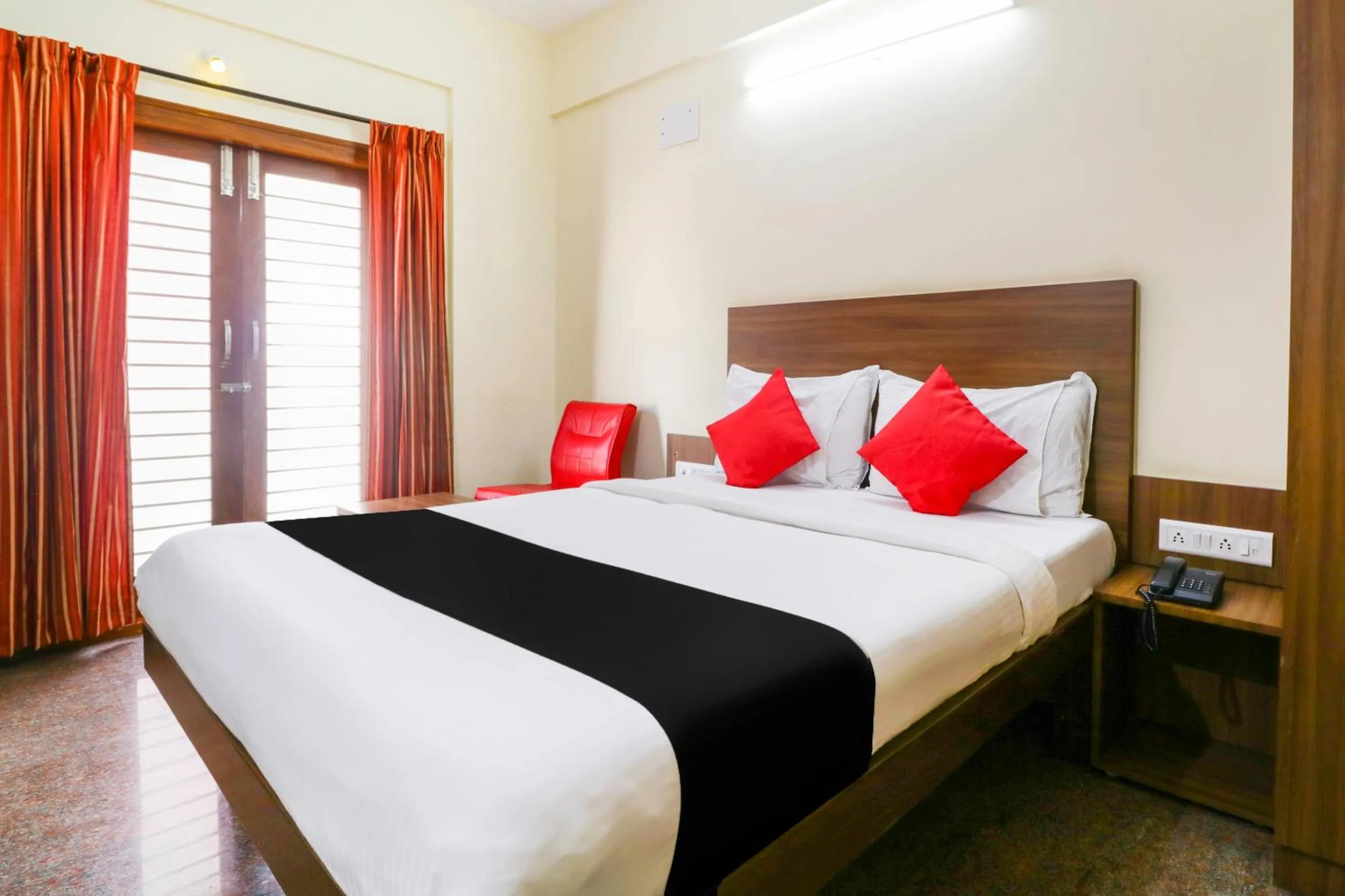 Bedroom, Bed in Hotel O Champion Comfort Near Hosahalli Metro Station