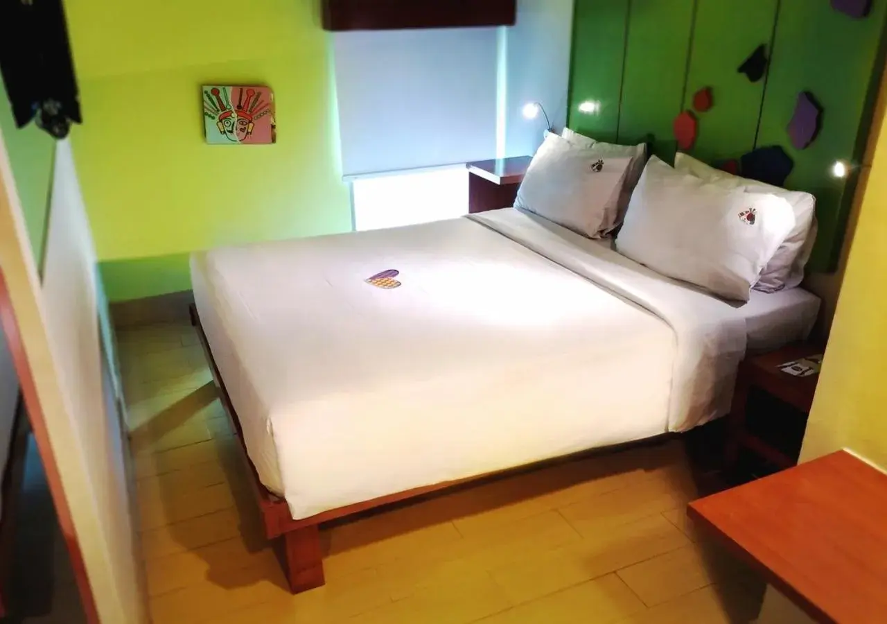 Bed in Maxonehotels At Sabang