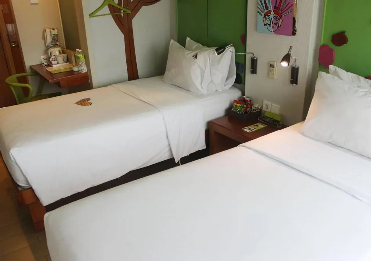 Bed in Maxonehotels At Sabang