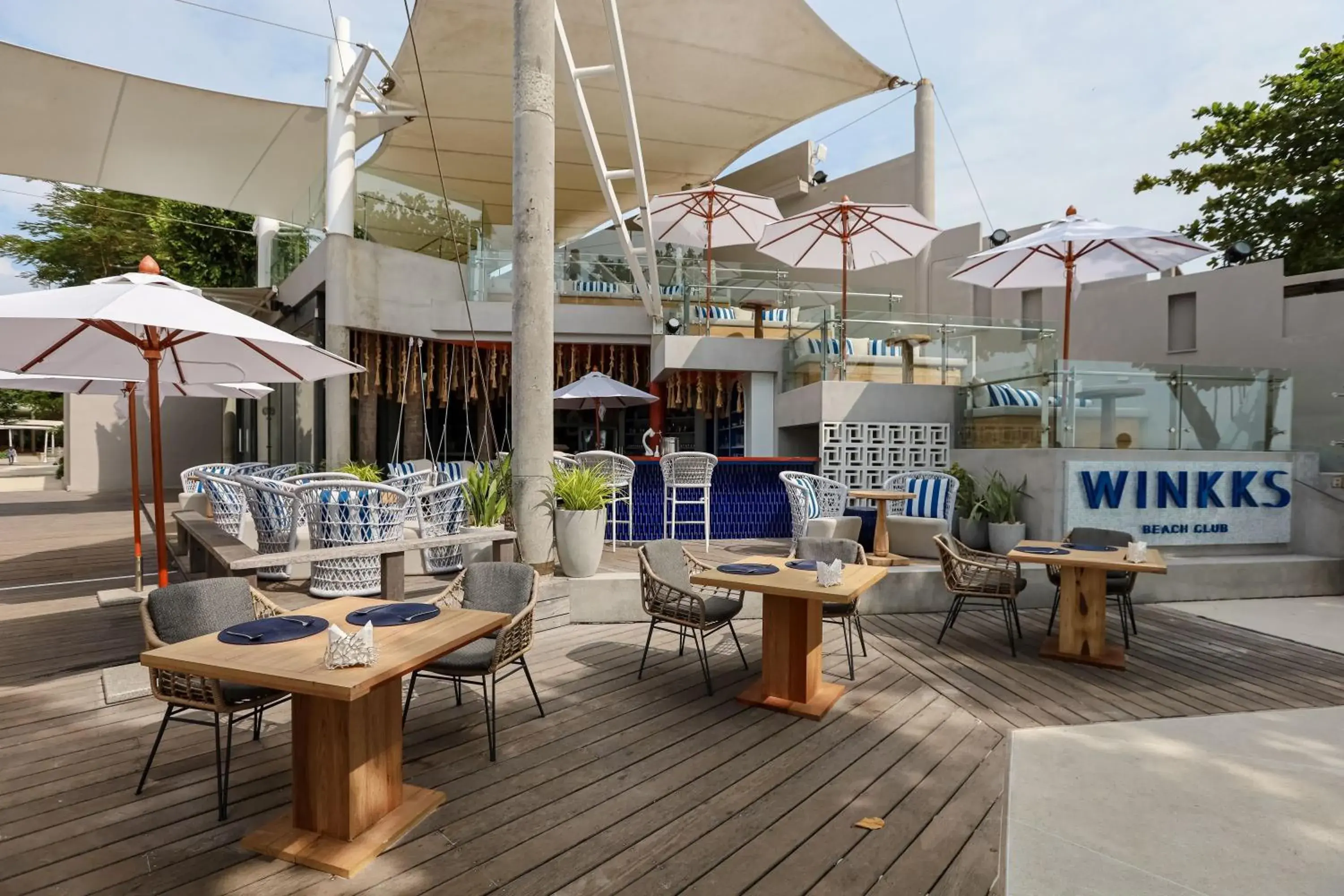 Restaurant/places to eat in Sai Kaew Beach Resort Restaurant/places to eat in Sai Kaew Beach Resort