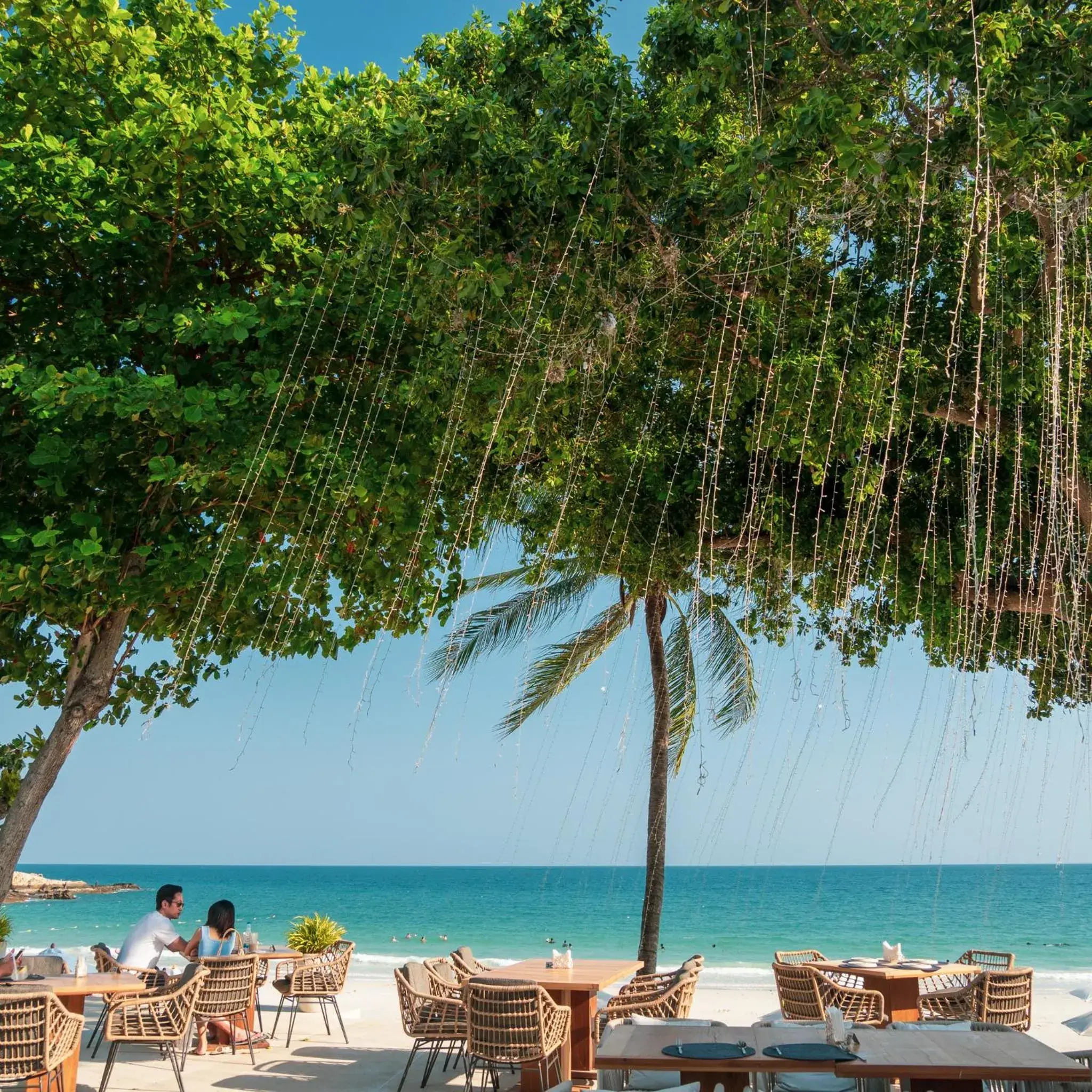 Restaurant/places to eat in Sai Kaew Beach Resort Restaurant/places to eat in Sai Kaew Beach Resort