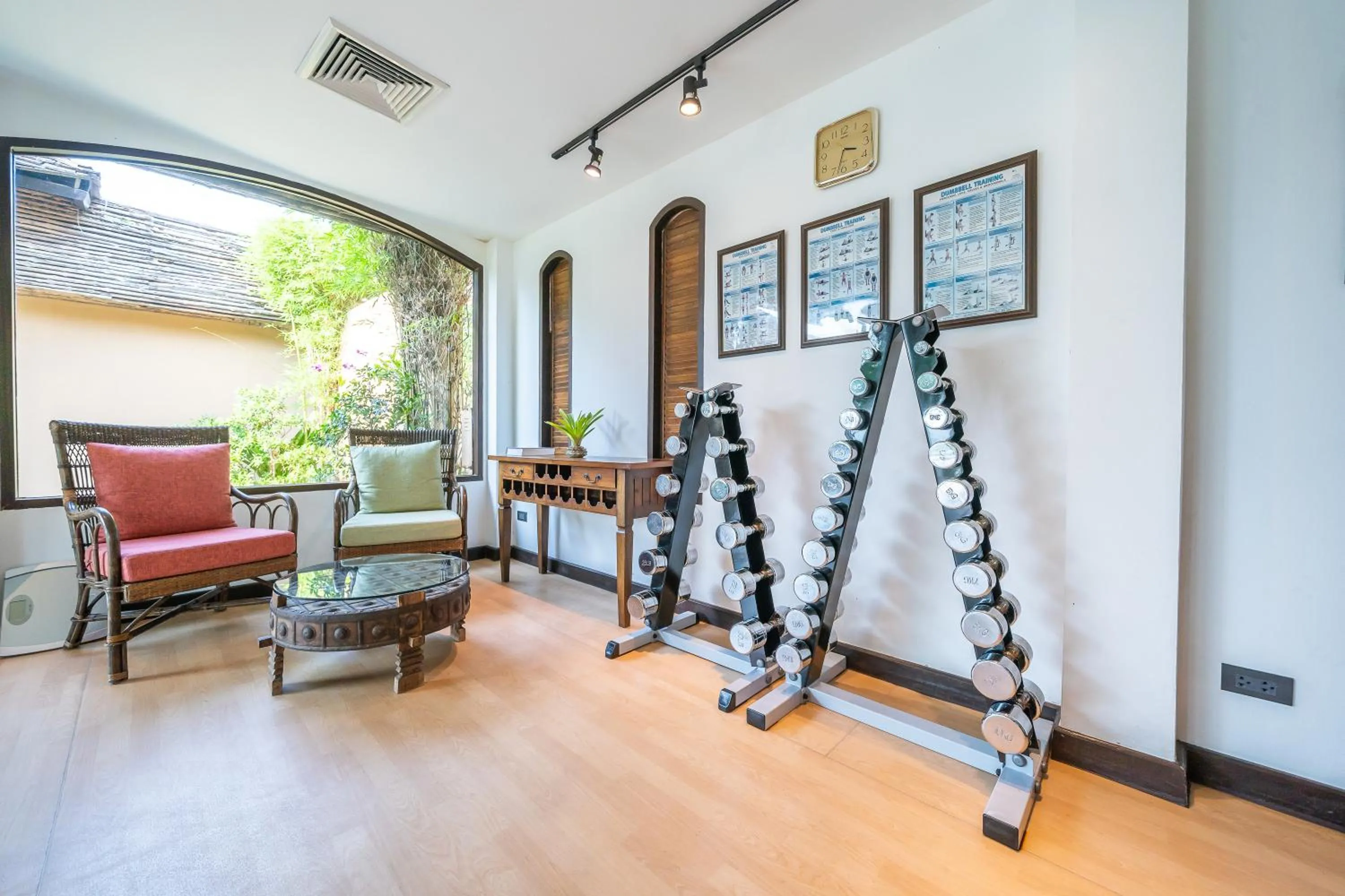 Fitness centre/facilities in Paradee