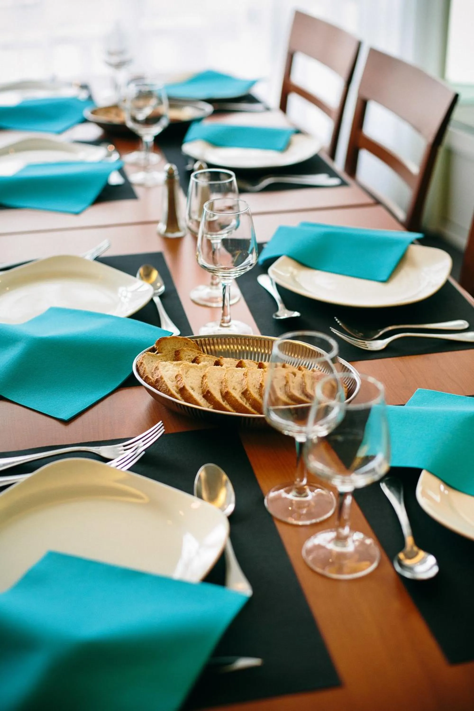 Restaurant/places to eat in Hôtel Vert