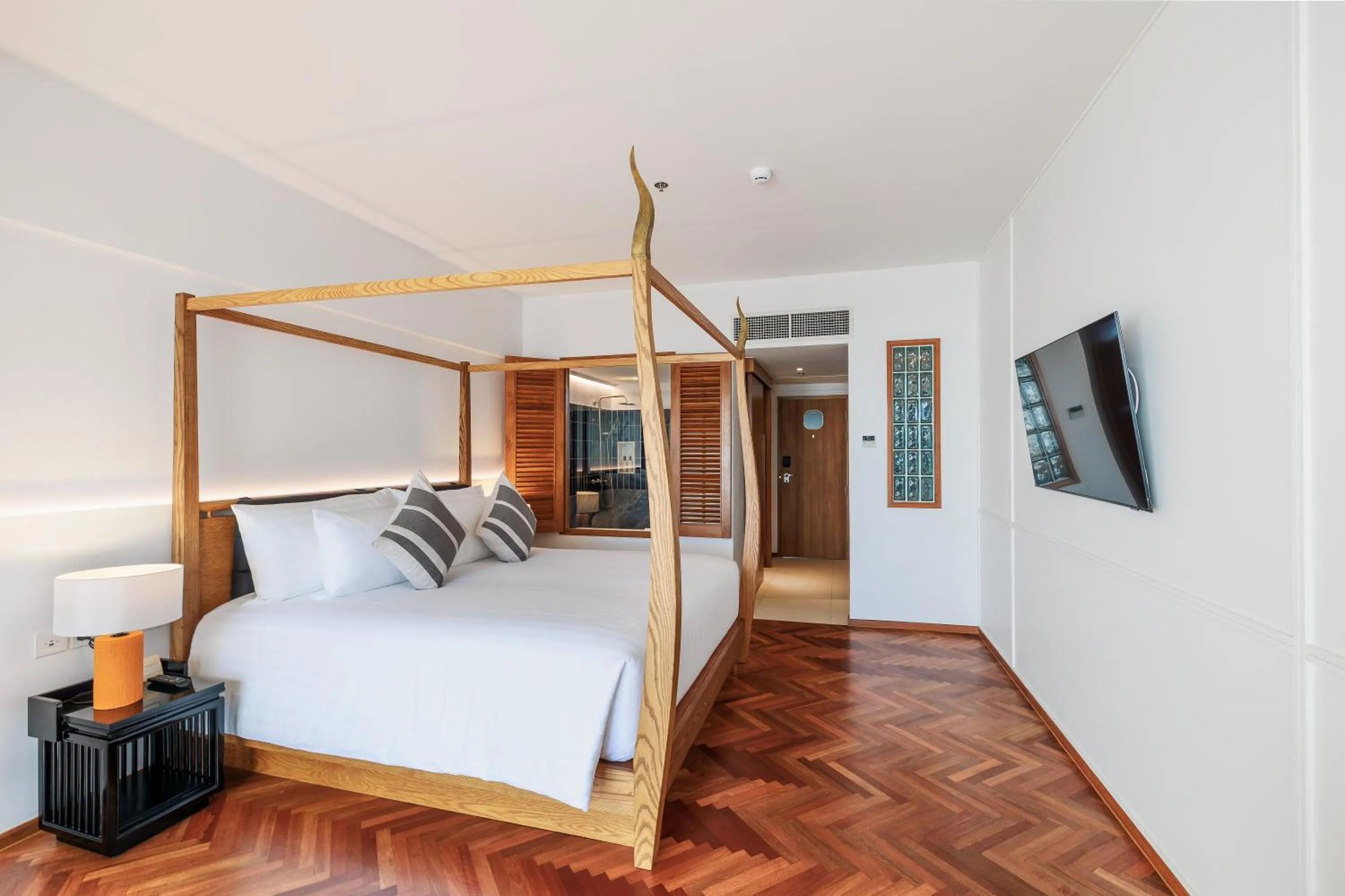 TV and multimedia, Bed in Patong Beach Hotel by See2Sea