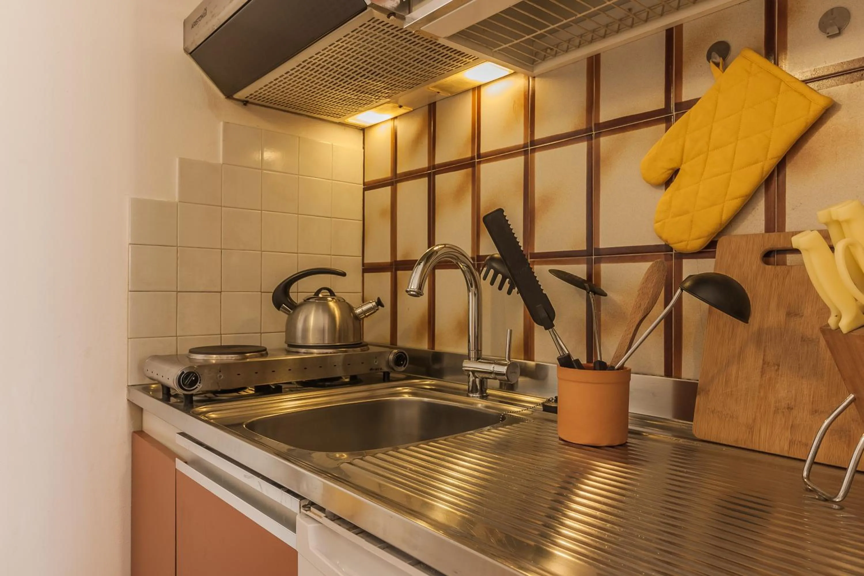 Kitchen or kitchenette in Casa Ambra Comfort Studio