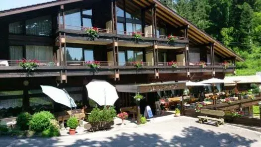 Hotel-Restaurant Jägerhof Hotel-Restaurant Jägerhof
