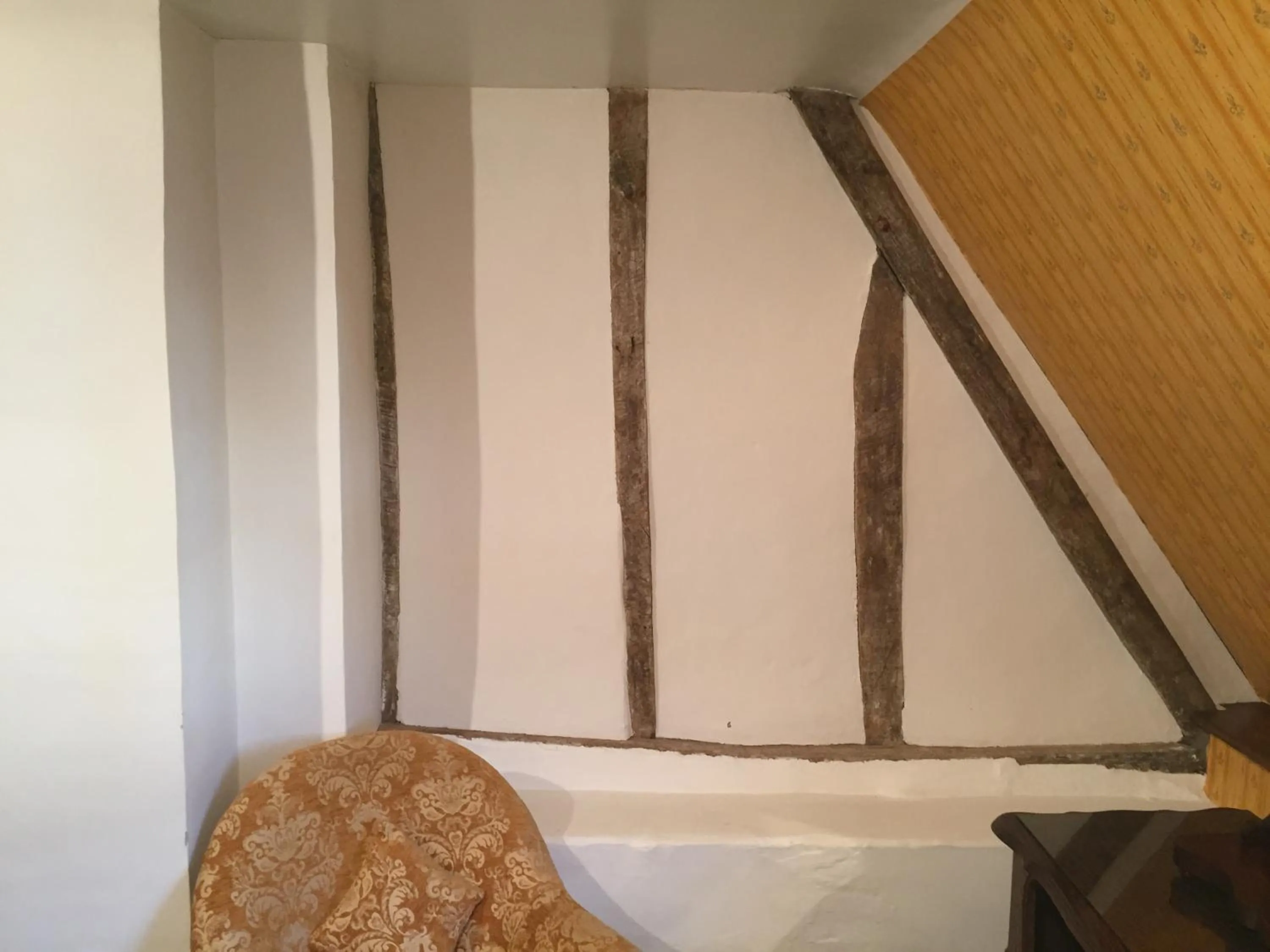 Bedroom in Cross Keys Hotel Chatteris