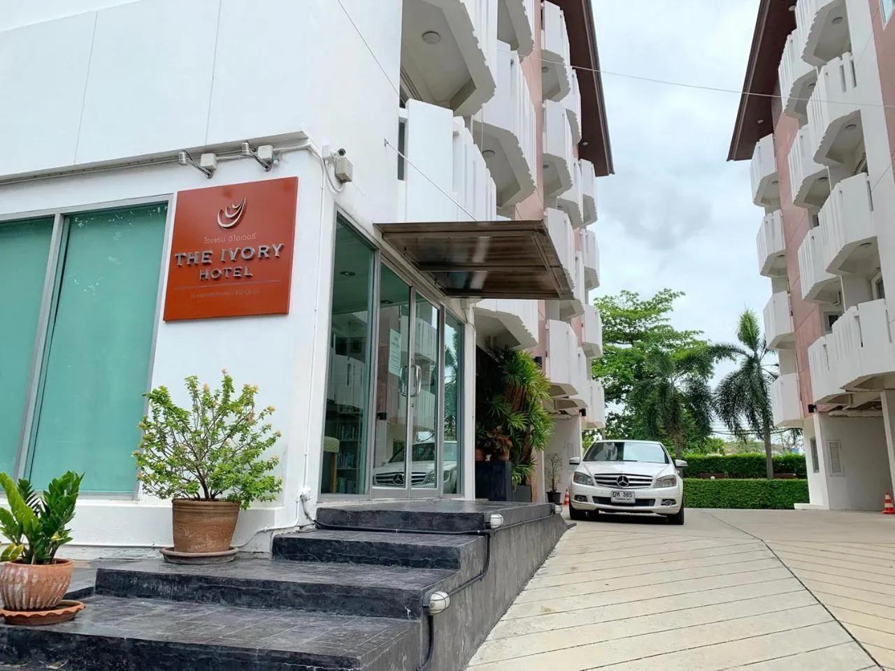 Property building in The Ivory, Suvarnabhumi Airport