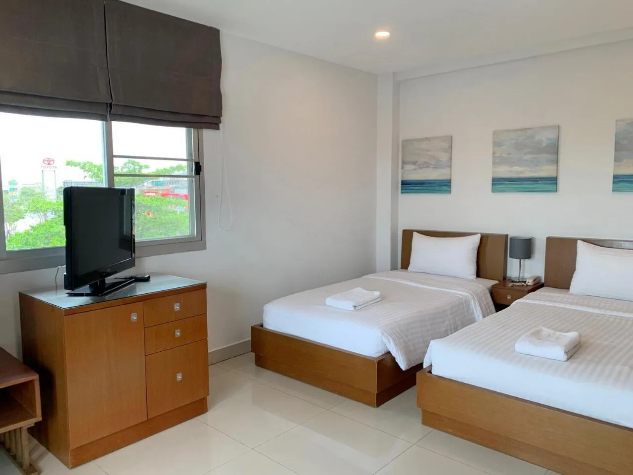 Photo of the whole room, Bed in The Ivory, Suvarnabhumi Airport