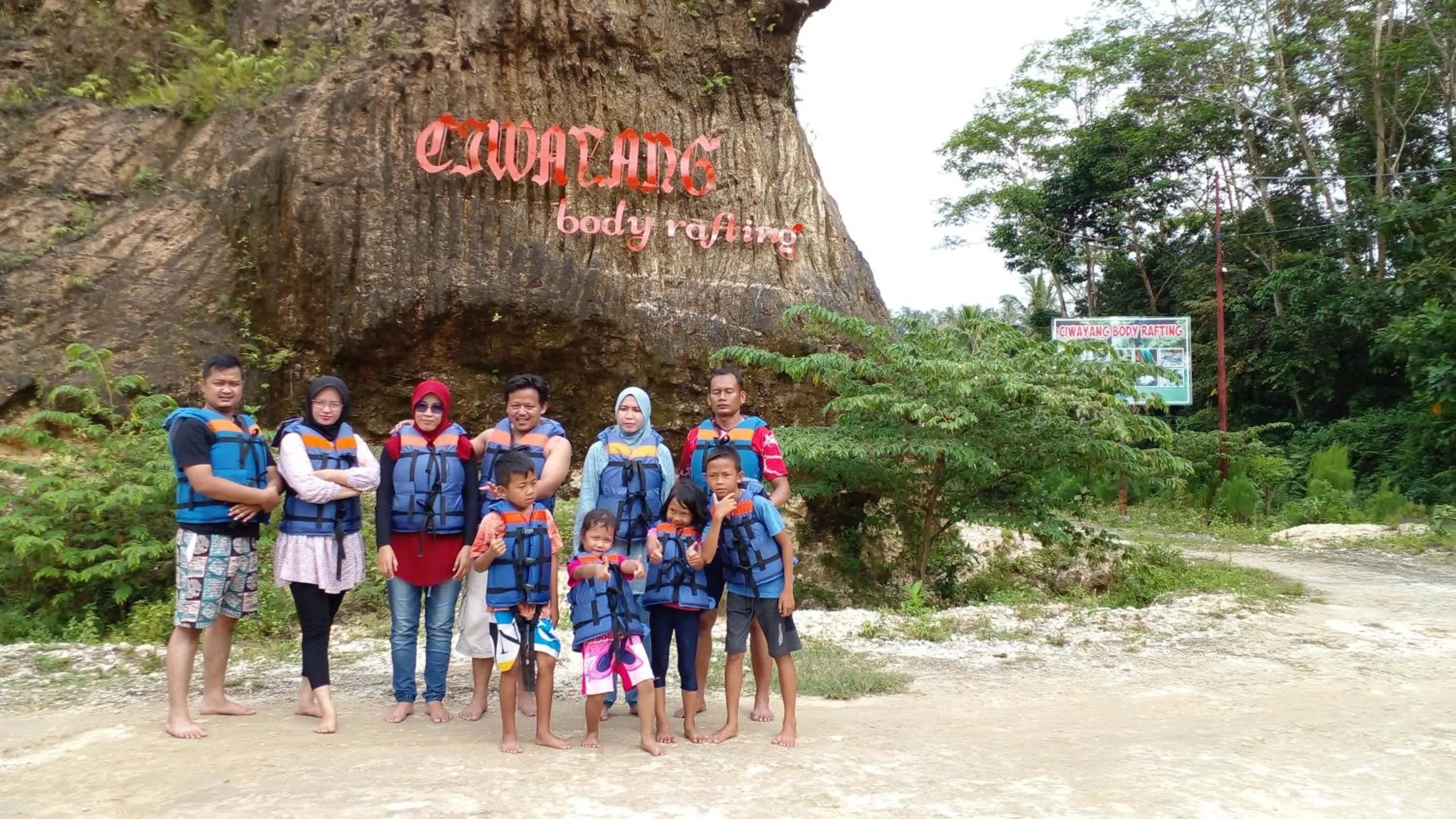 Fajar Home Stay Batukaras