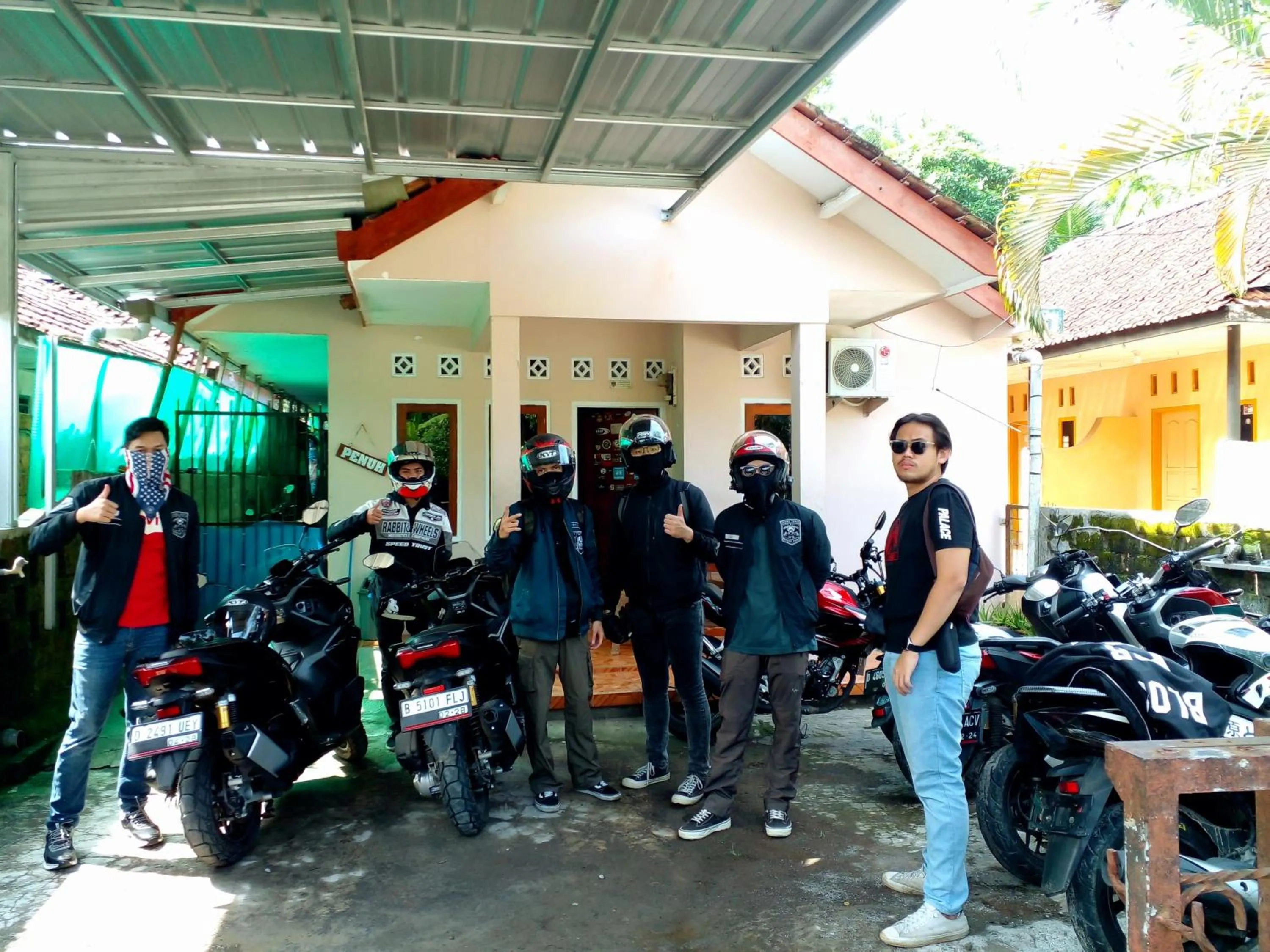 Fajar Home Stay Batukaras