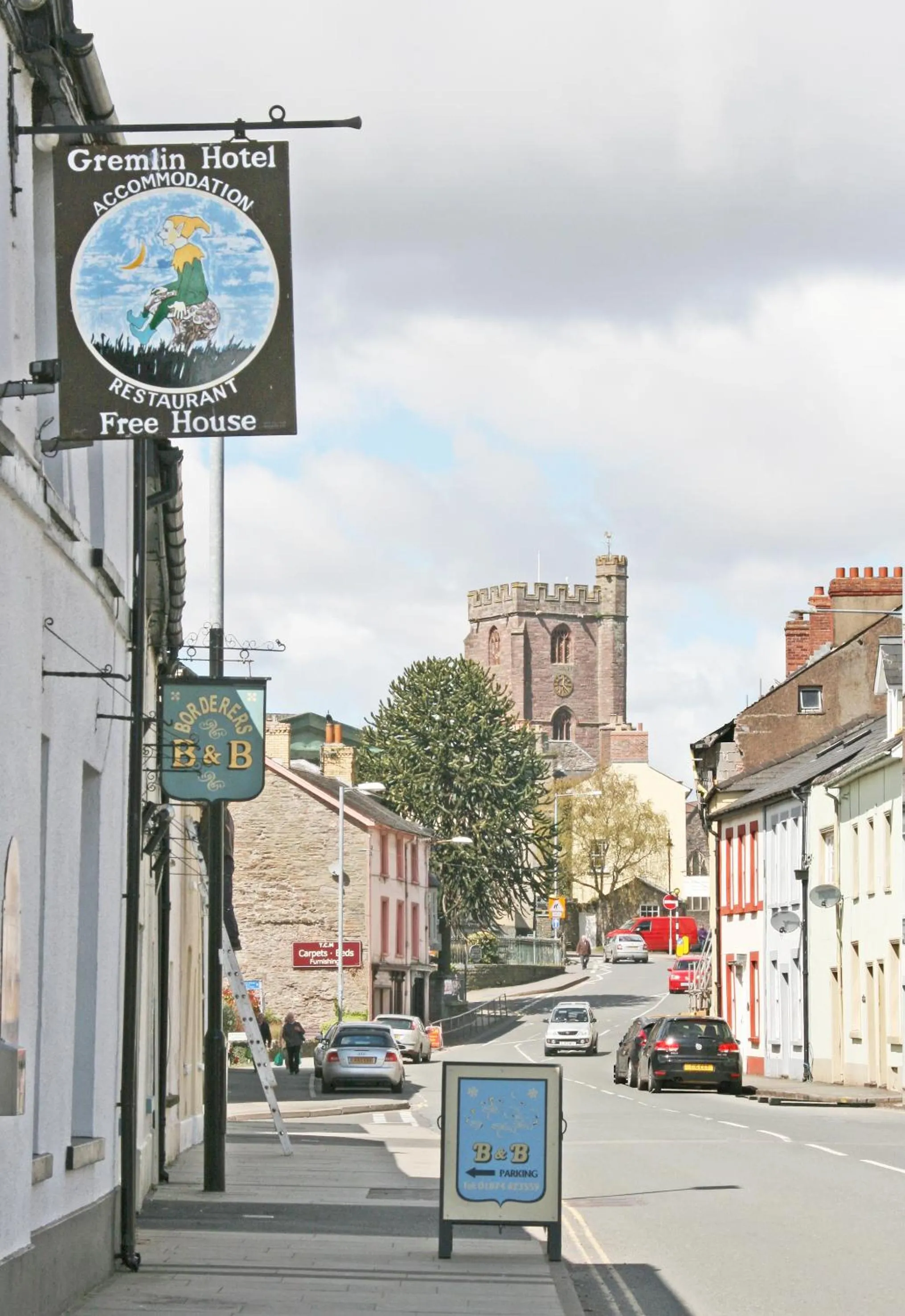 Neighbourhood in The Gremlin Lodge