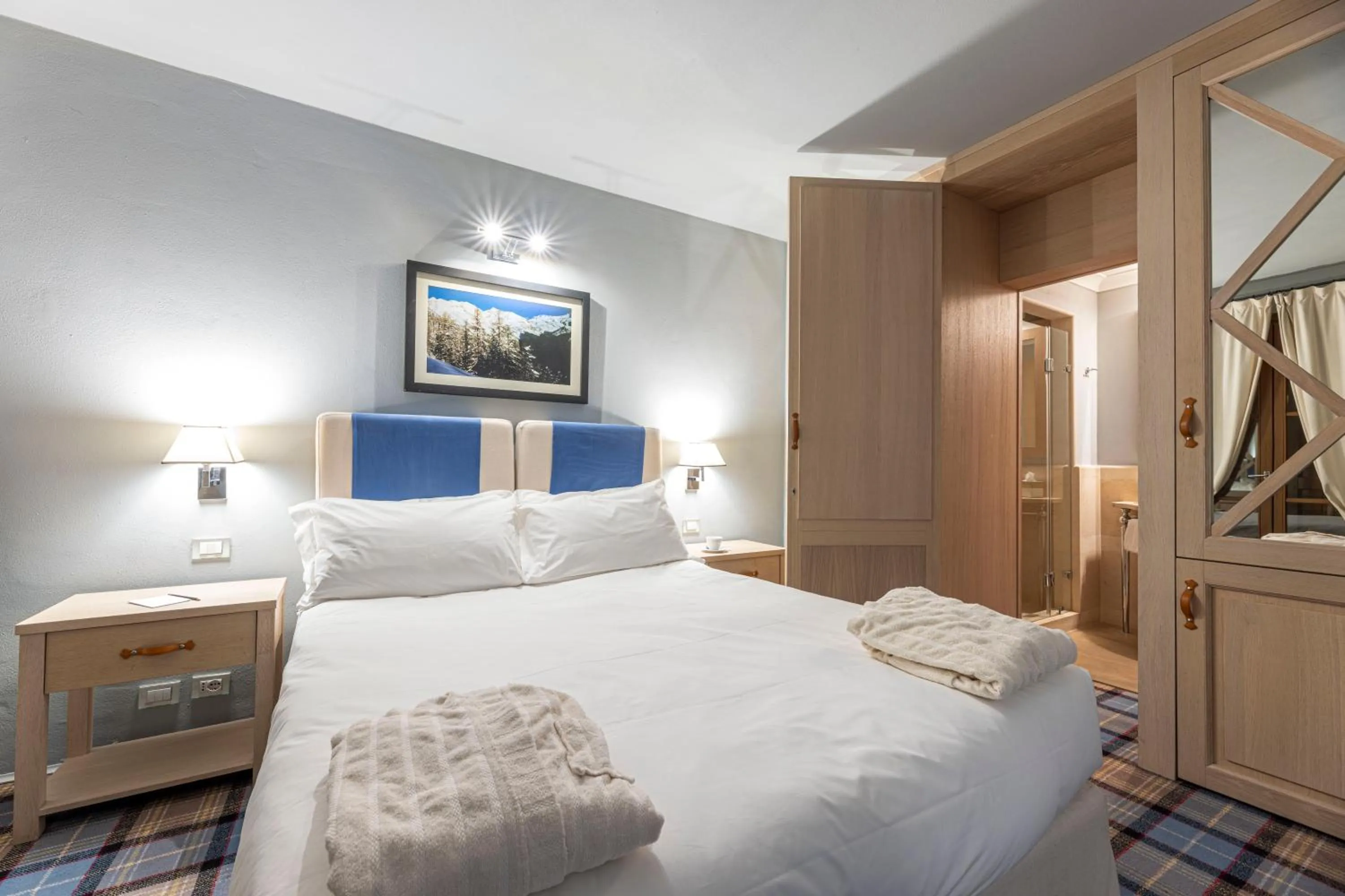 Bed in Val di Luce SPA Resort