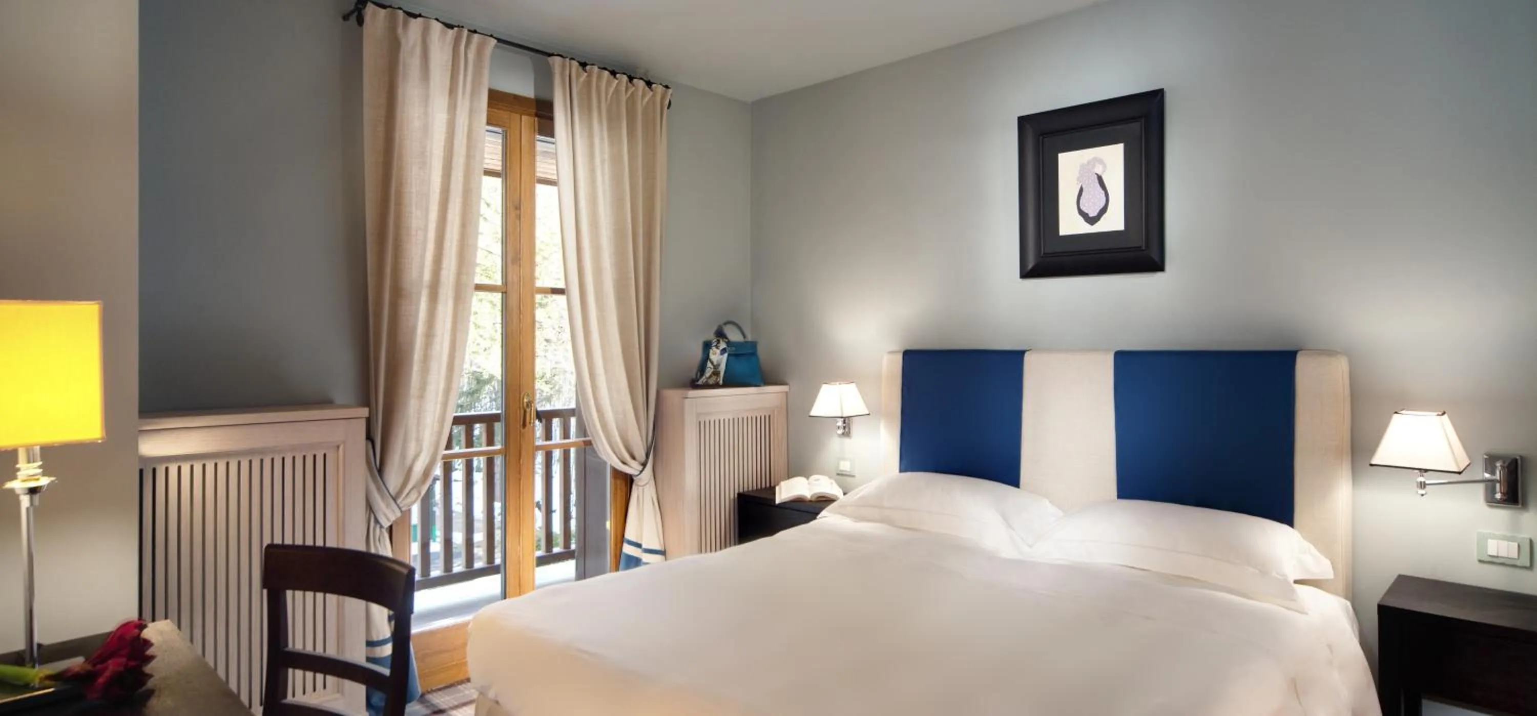 Bed in Val di Luce SPA Resort