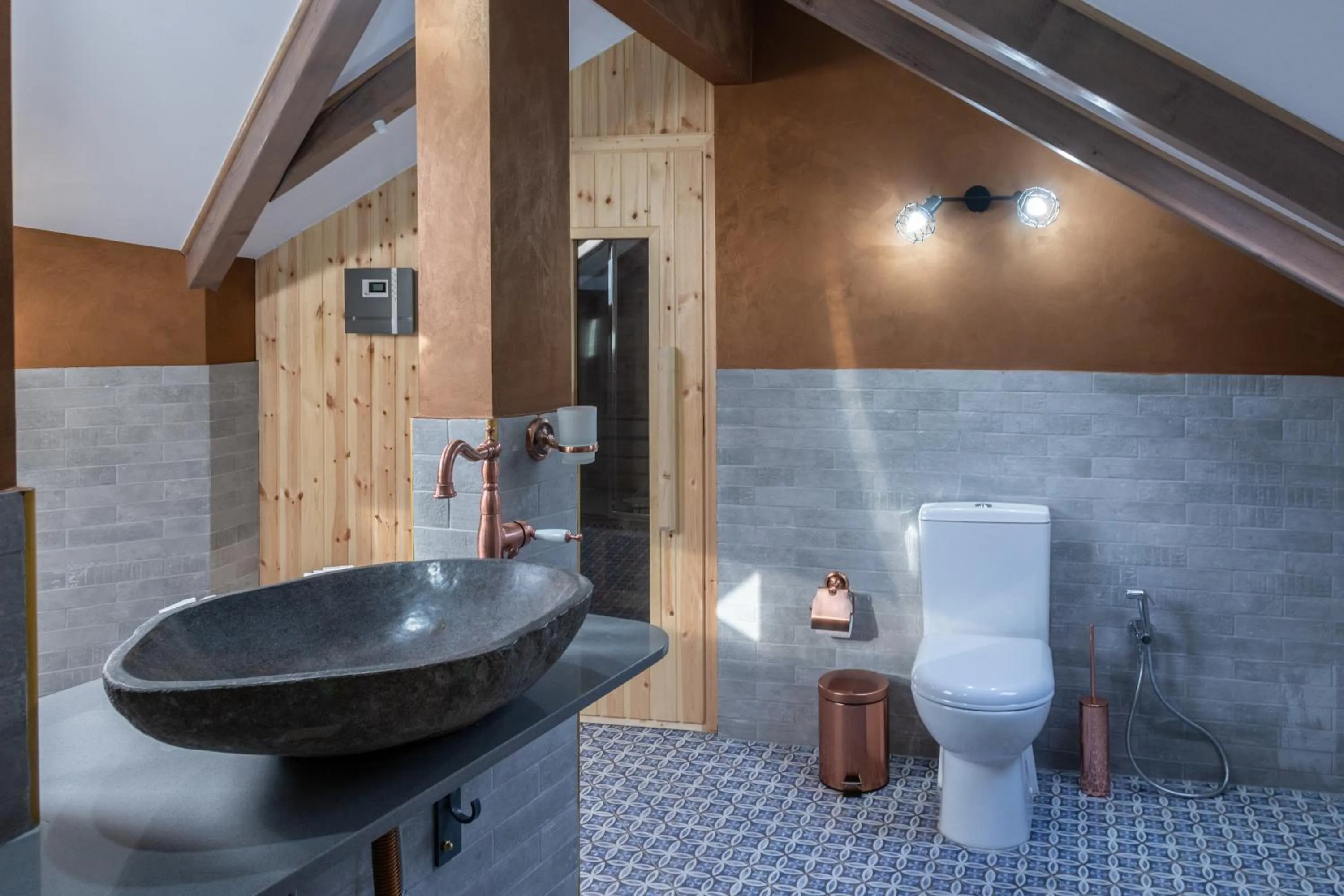 Bathroom in Villa Virginia Hotel