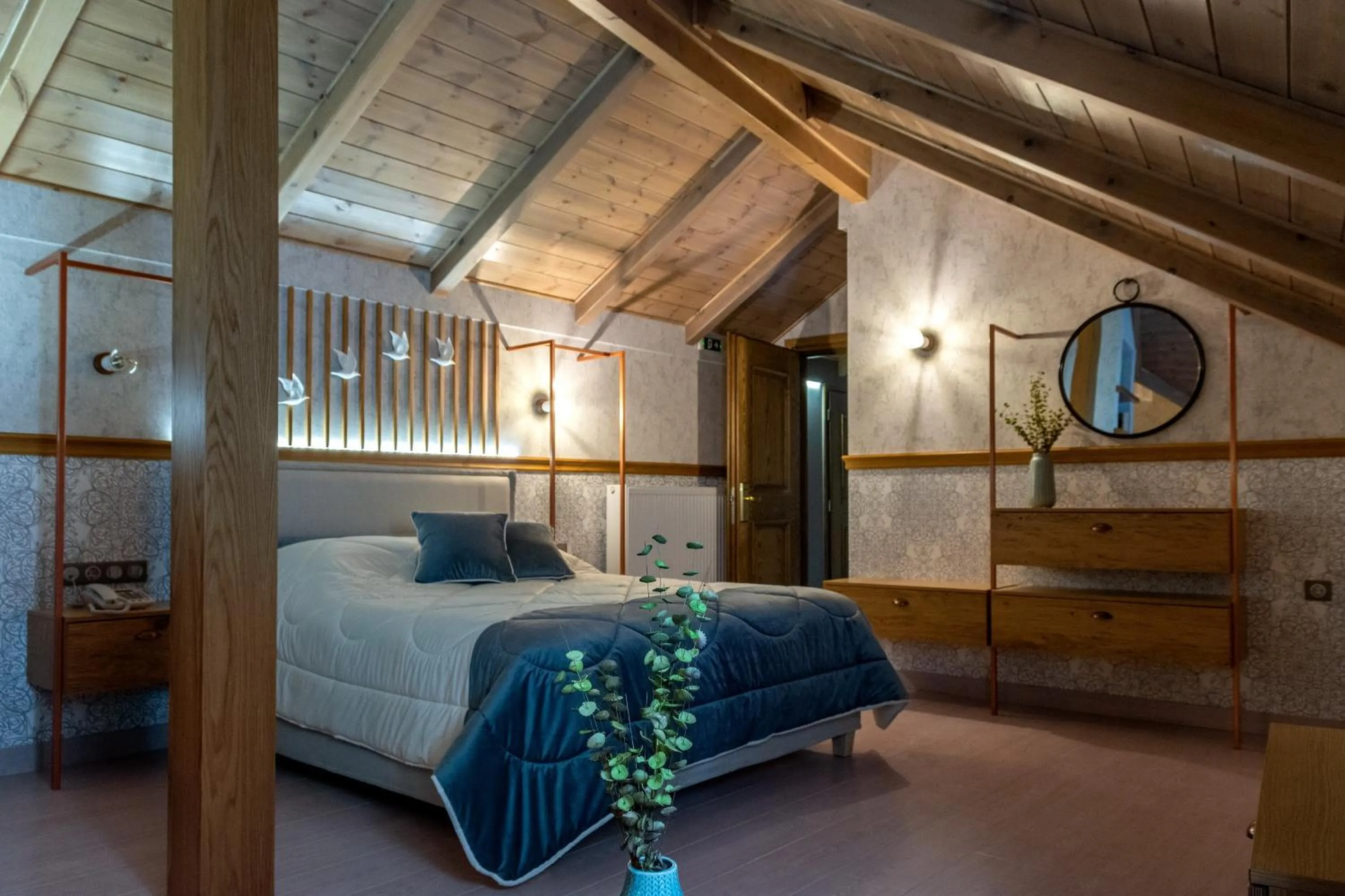 Bed in Villa Virginia Hotel