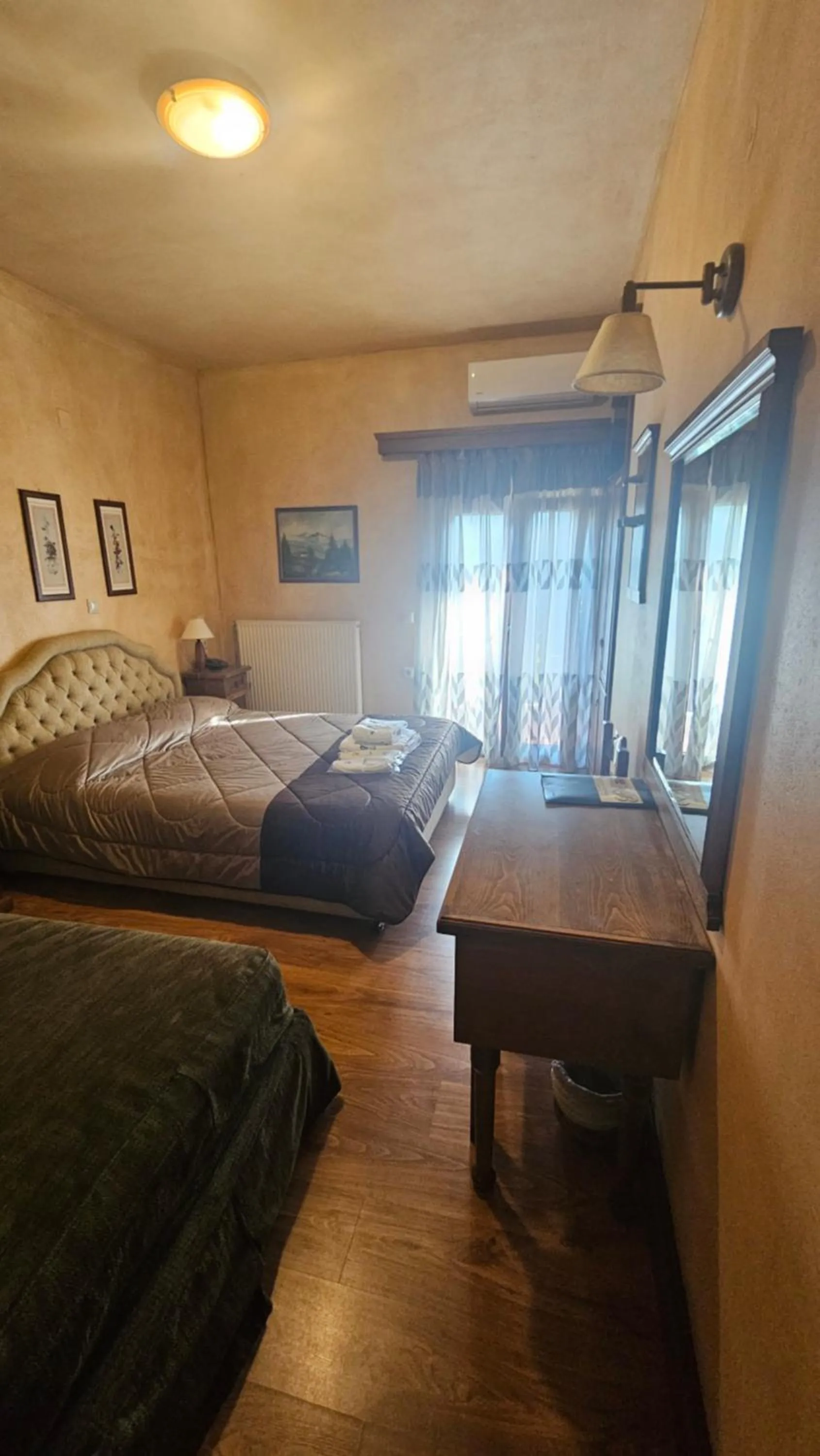 Bed in Villa Virginia Hotel