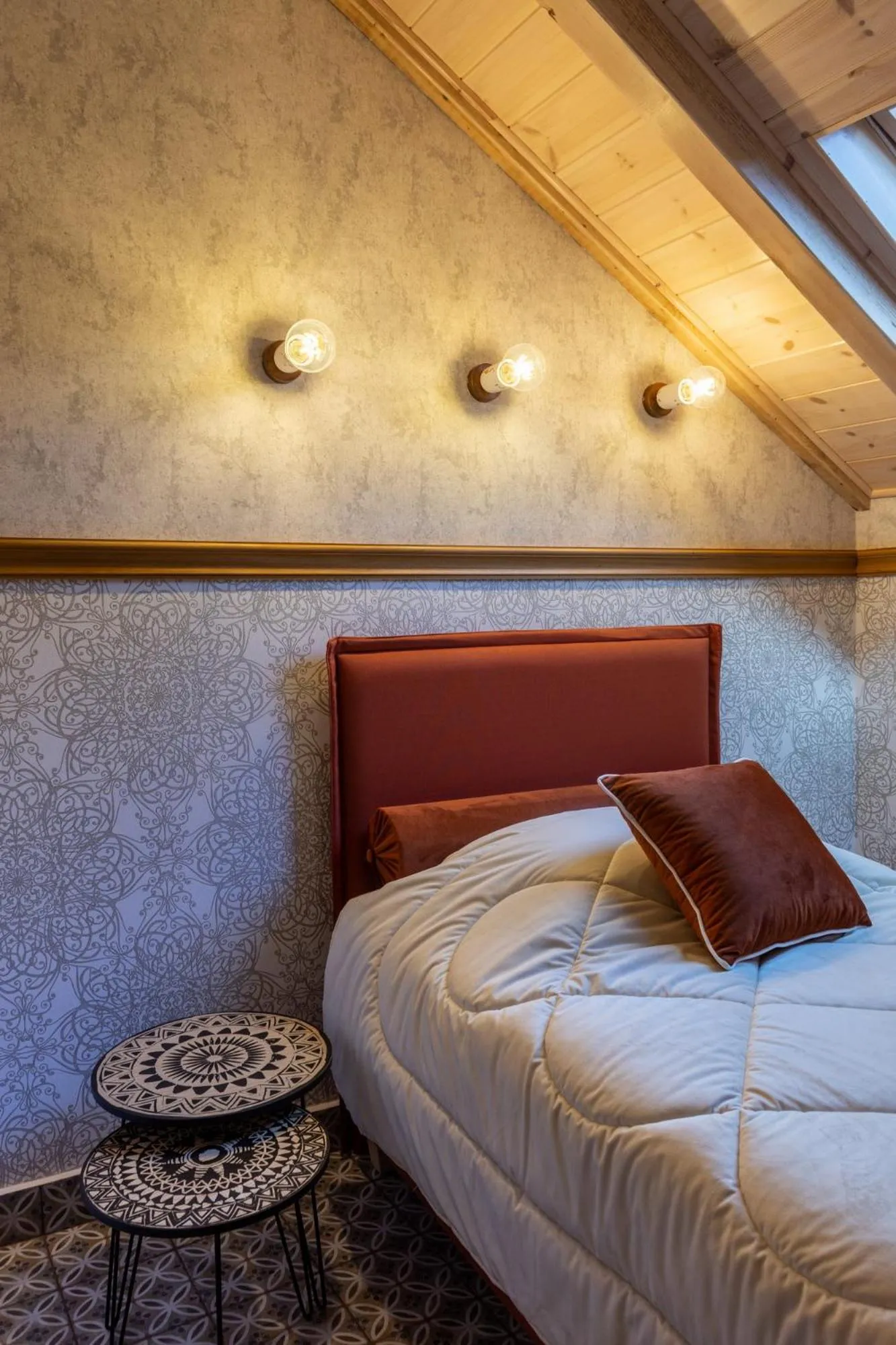 Decorative detail, Bed in Villa Virginia Hotel