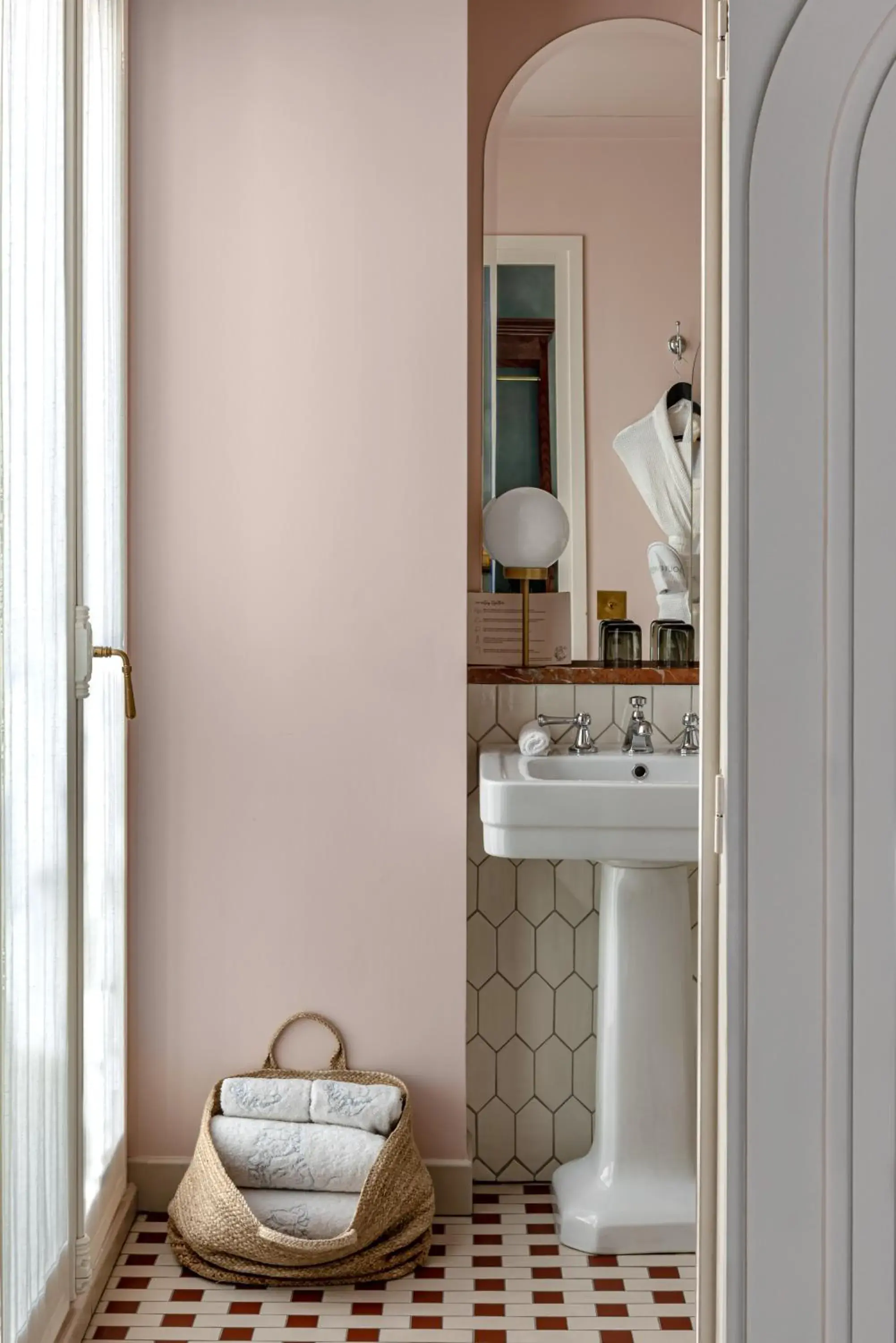 Grands Boulevards Experimental Grands Boulevards Experimental