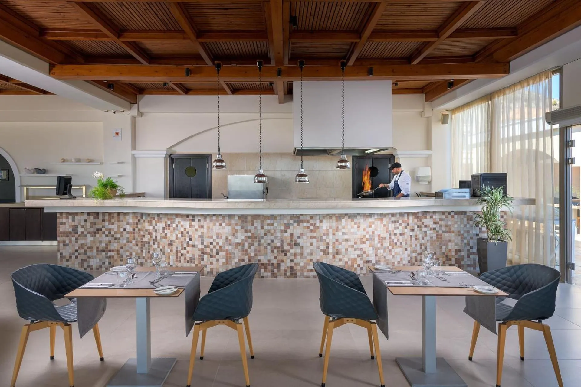 Restaurant/places to eat in La Marquise Luxury Resort Complex