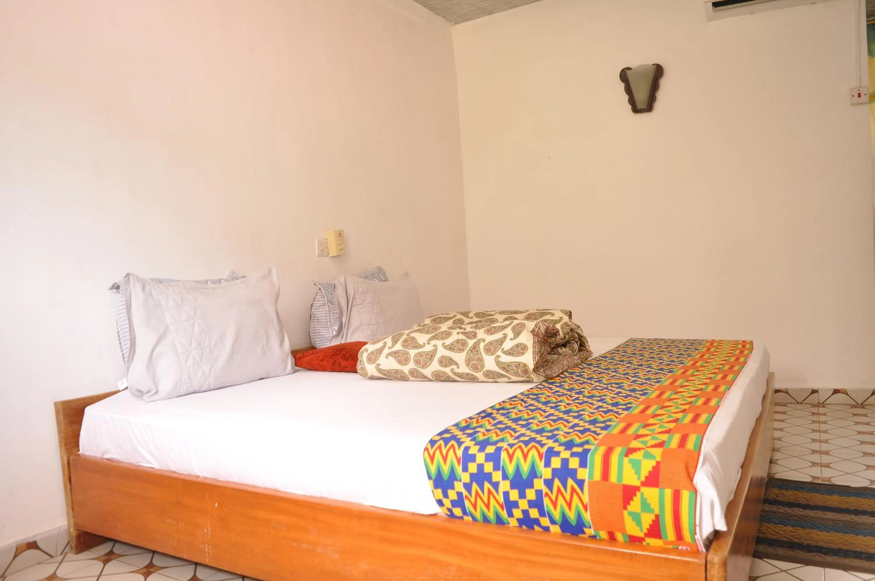 Bed in BB Tributary Hotel